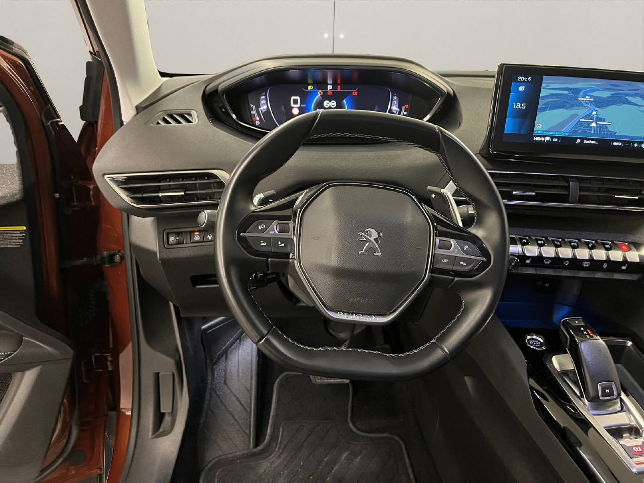 PEUGEOT 5008 1.2 PureTech Allure Pack-image-7