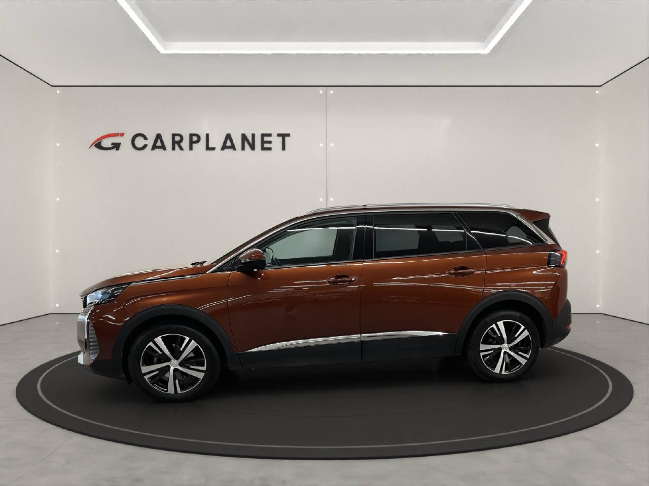 PEUGEOT 5008 1.2 PureTech Allure Pack-showroom-element-1