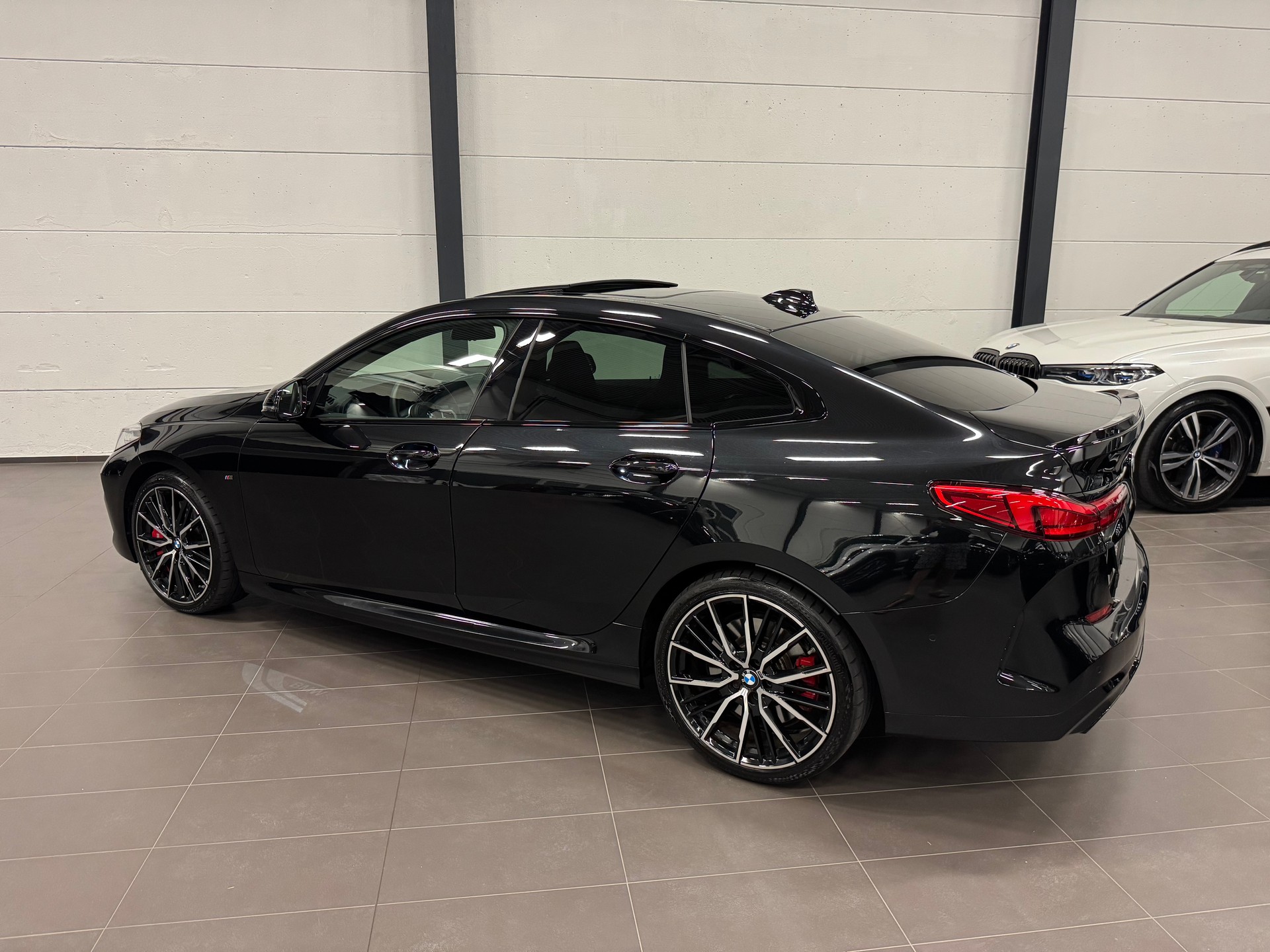 BMW M235i Gran Coupé xDrive Pure M Sport Steptronic-image-11