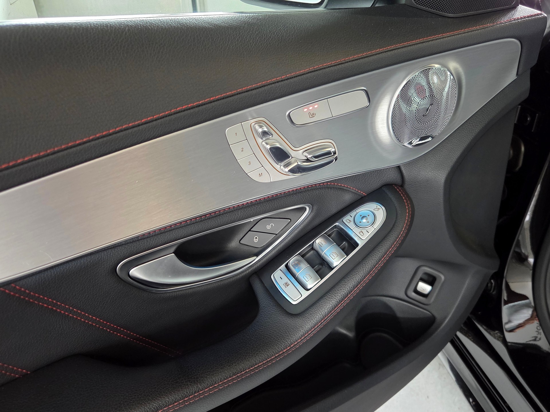 MERCEDES-BENZ C 43 AMG 4matic Kombi-image-7