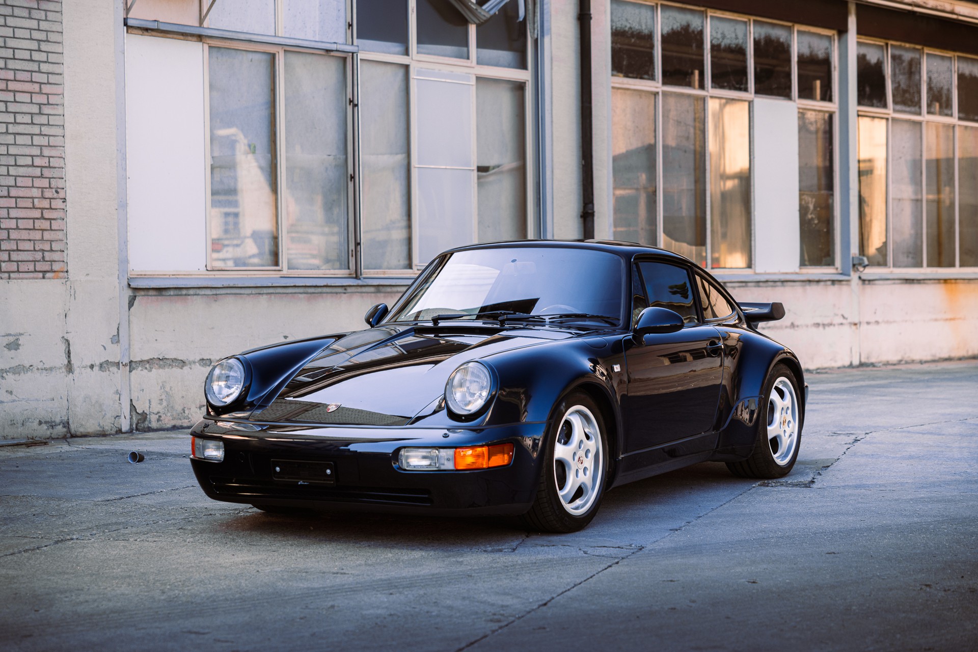 PORSCHE 911 Turbo II 3.3-image-14