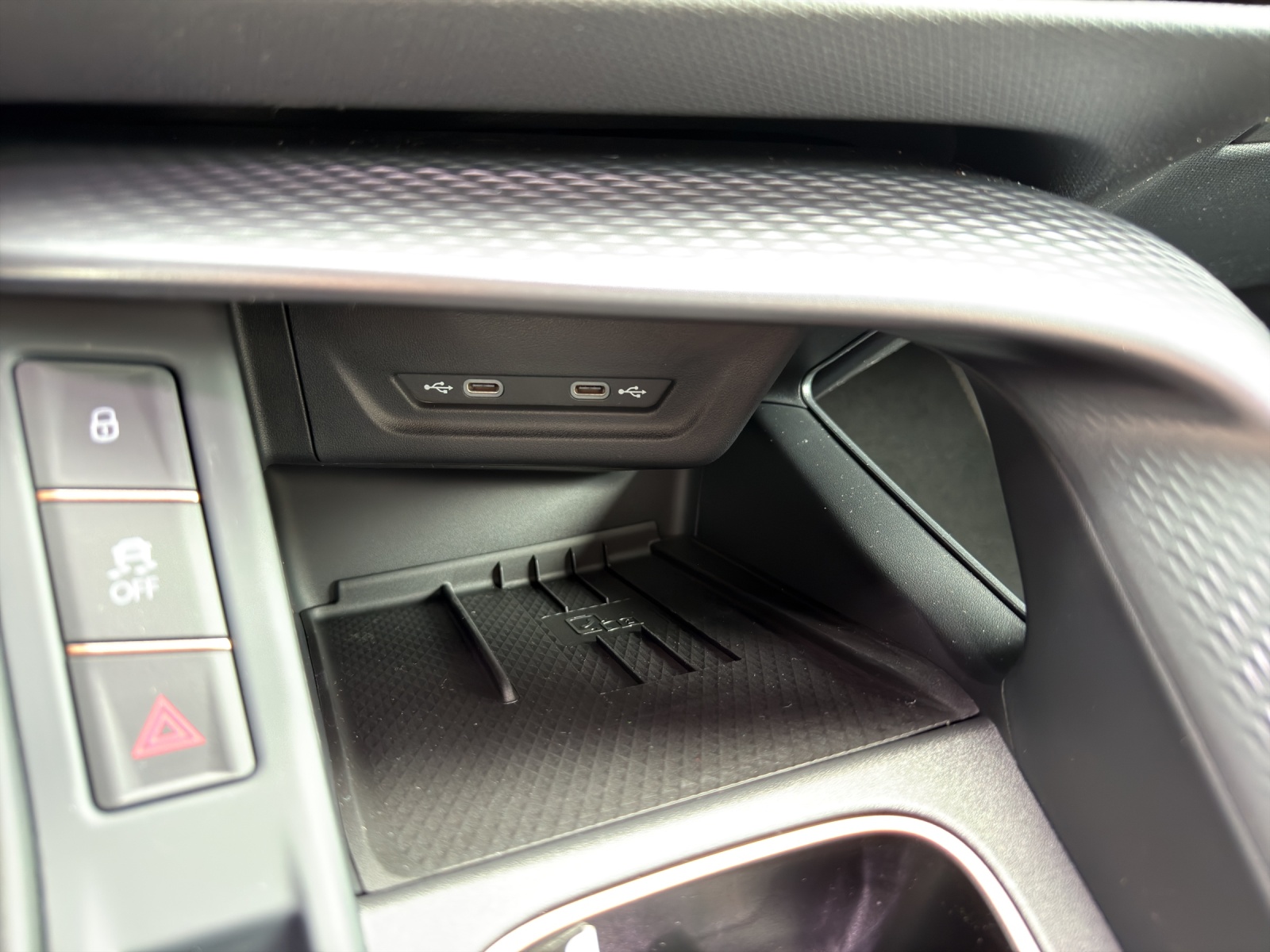 CUPRA CUPRA TERRAMAR VZ e-HYBRID PRIME EDITION-image-12
