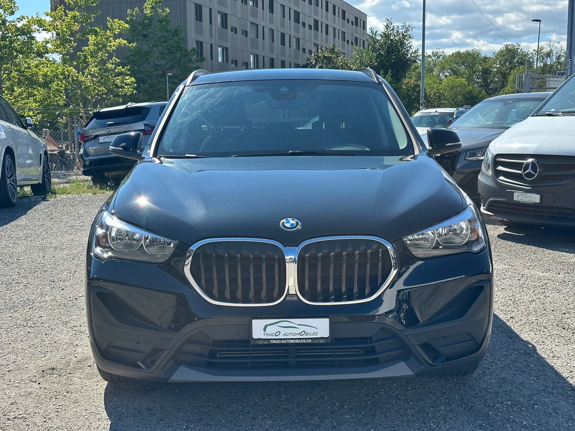 BMW X1 xDrive 25e Steptronic. (CH Auto)-showroom-element-2