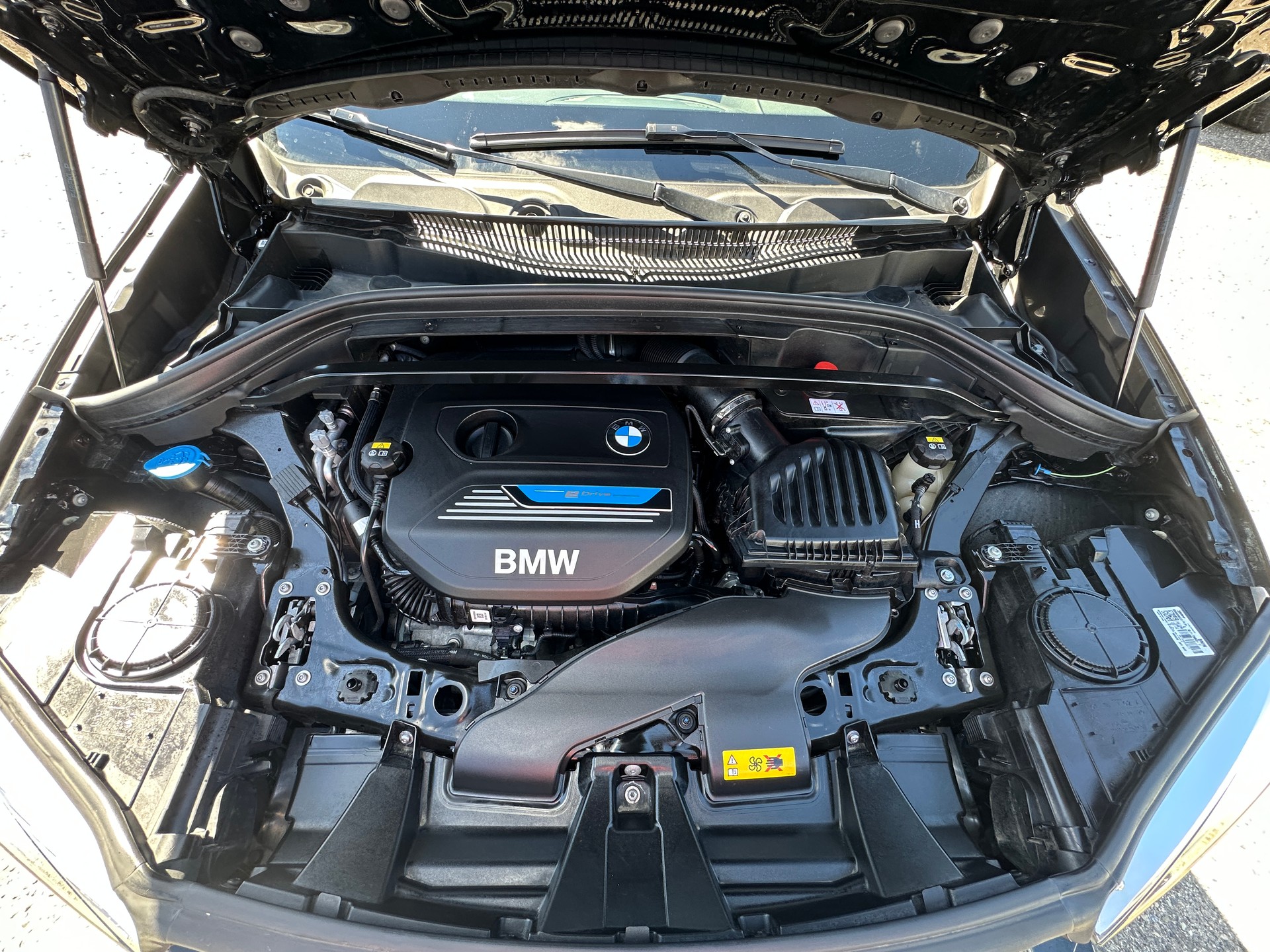 BMW X1 xDrive 25e Steptronic. (CH Auto)-image-14
