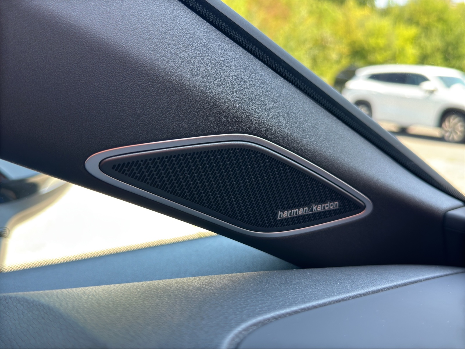 VW ID.3 Neo 79 kWh 231 PS Style-image-14