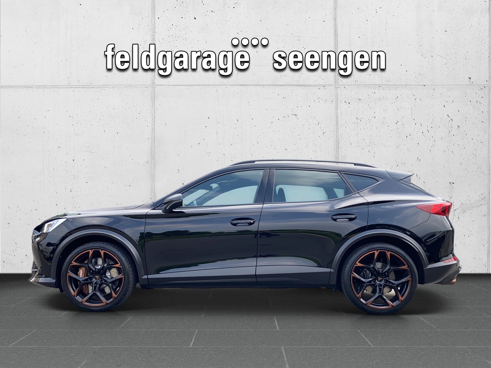 CUPRA Formentor 2.5TSI VZ5 4Drive DSG mit fortl. Werksgarantie 5 Jahre & CUP Sportschalensitze in Leder-showroom-element-1