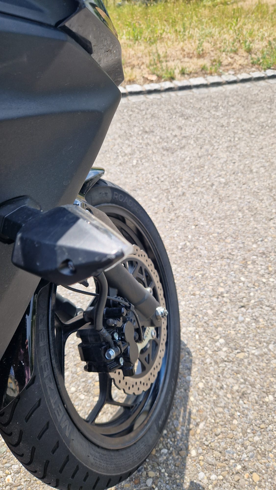 KAWASAKI Ninja 125-image-13