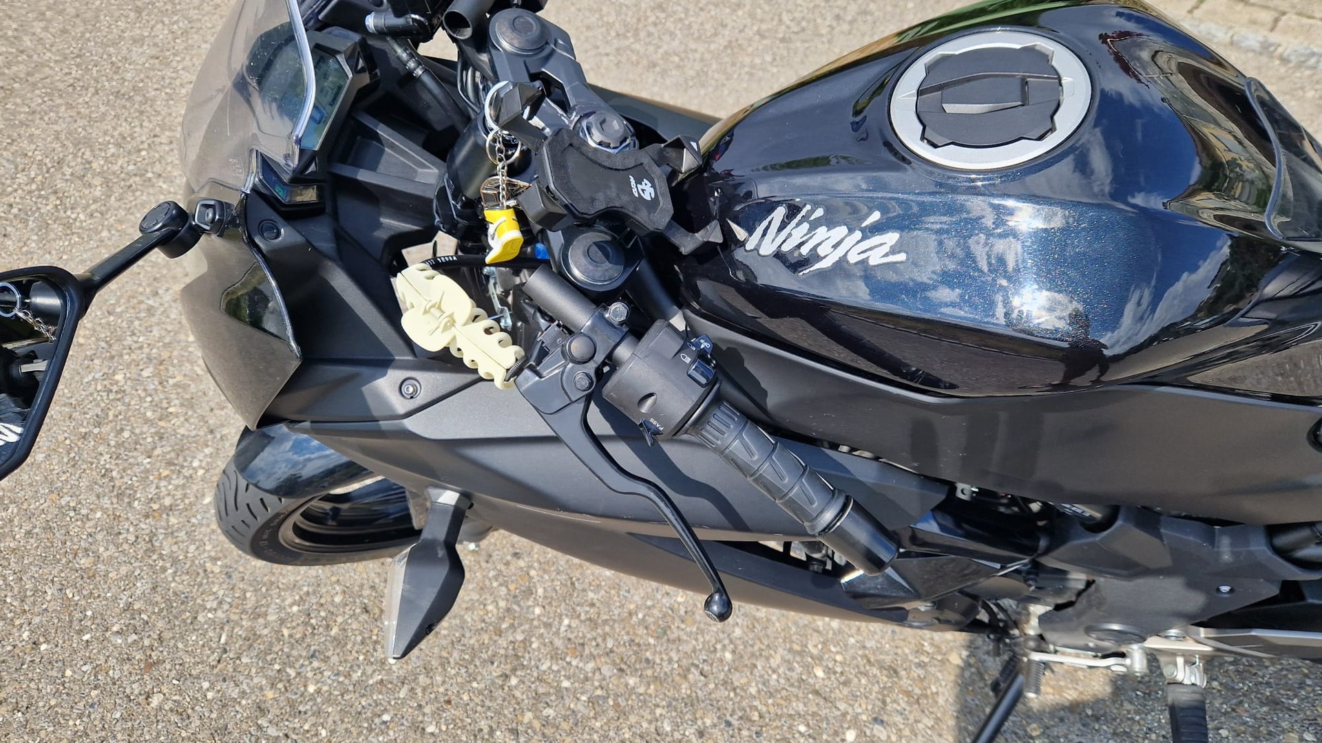 KAWASAKI Ninja 125-image-8