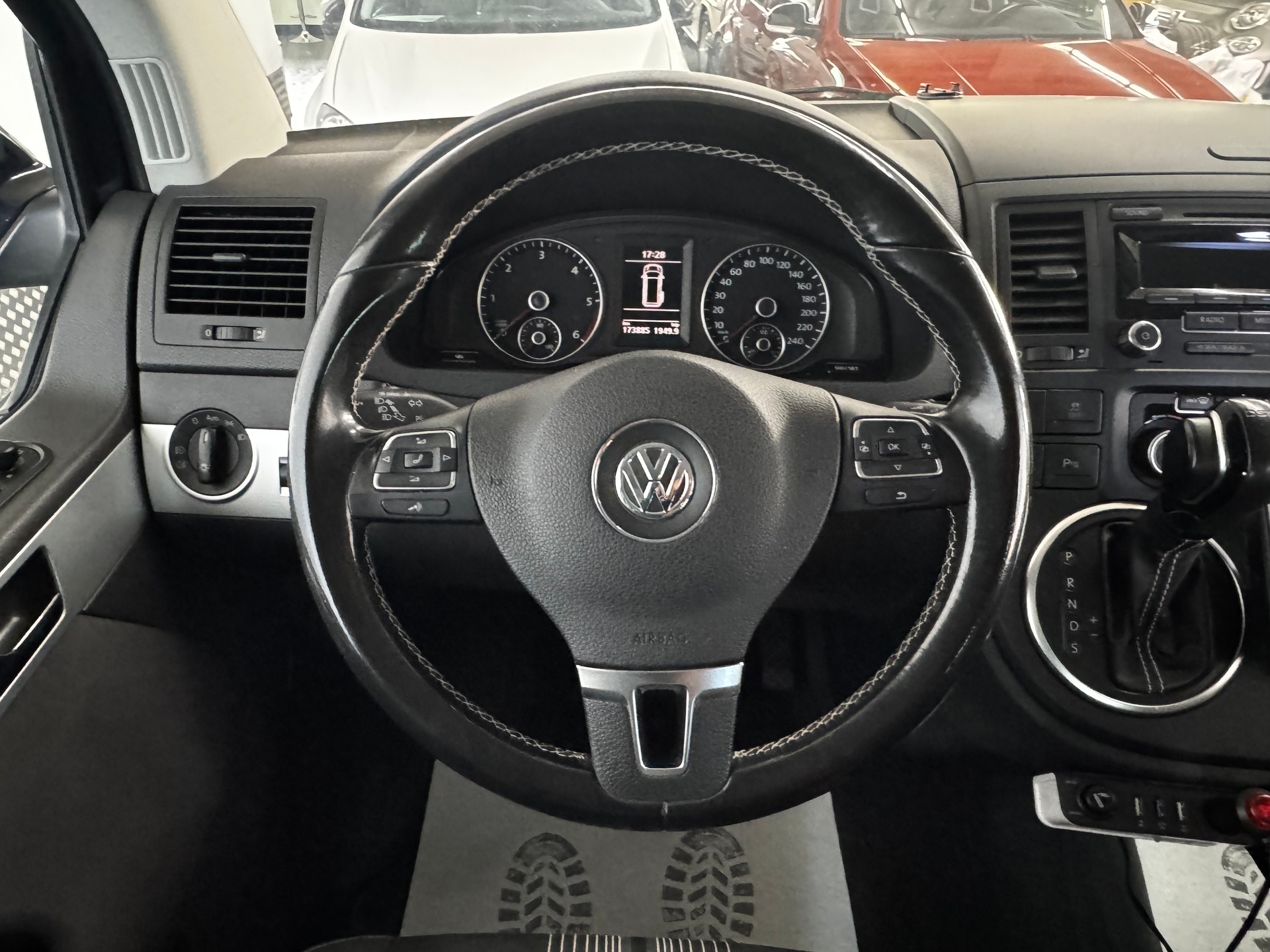VW T5 Multivan 2.0 Bi-TDI CR CL Match 4Motion DSG-image-19