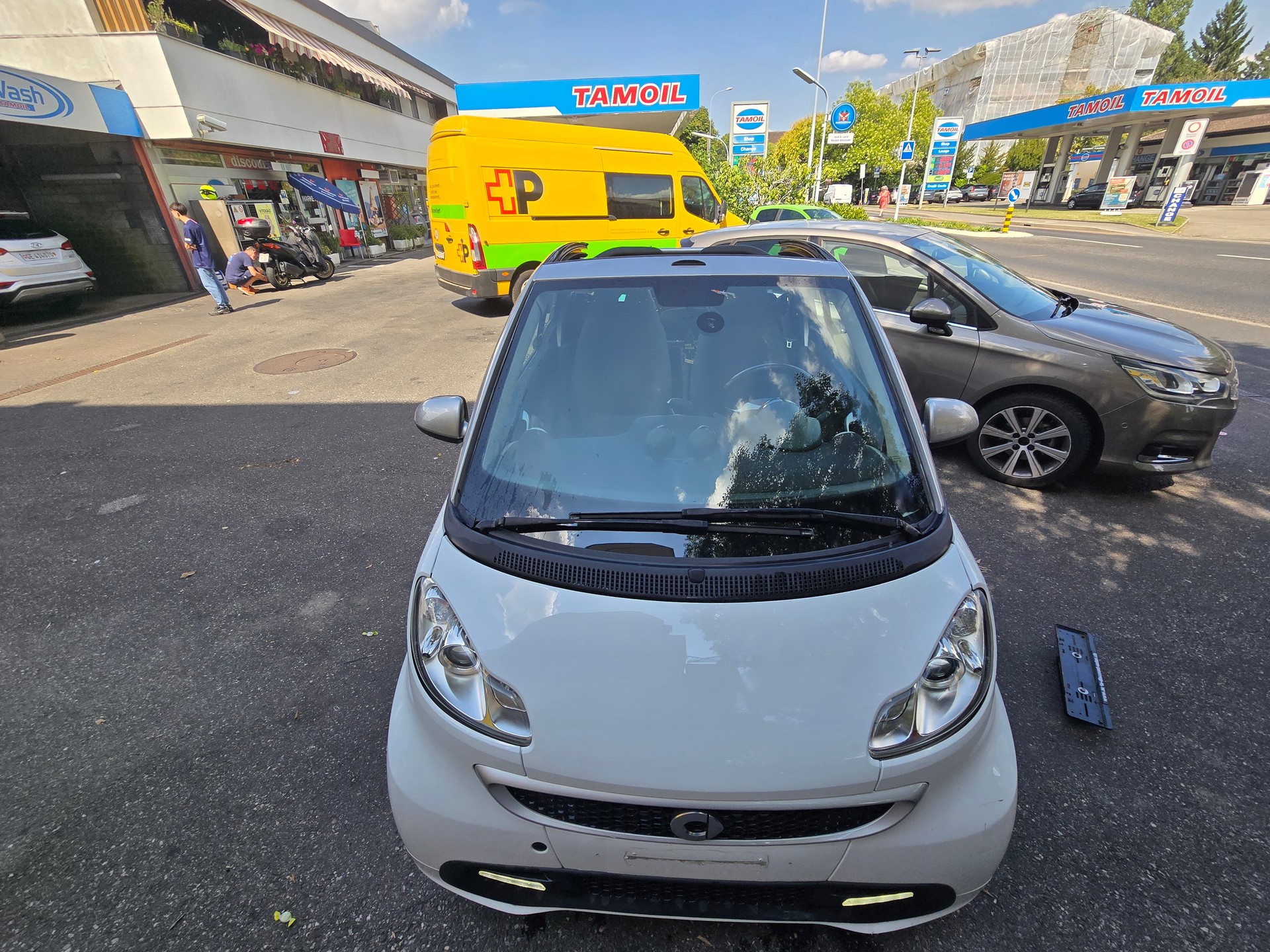 SMART FORTWO-image-4