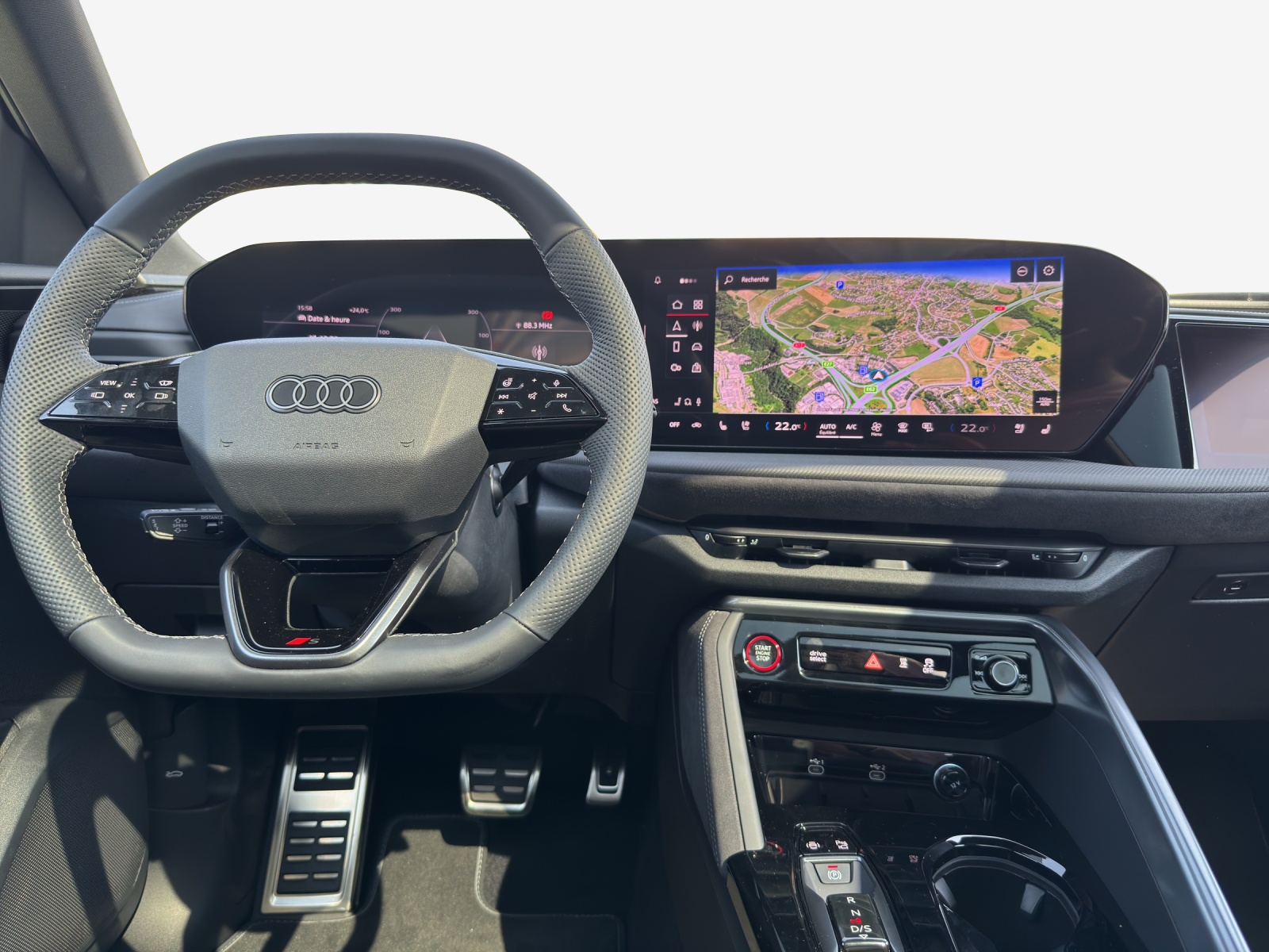 AUDI SQ5 TFSI quattro S-tronic-image-8