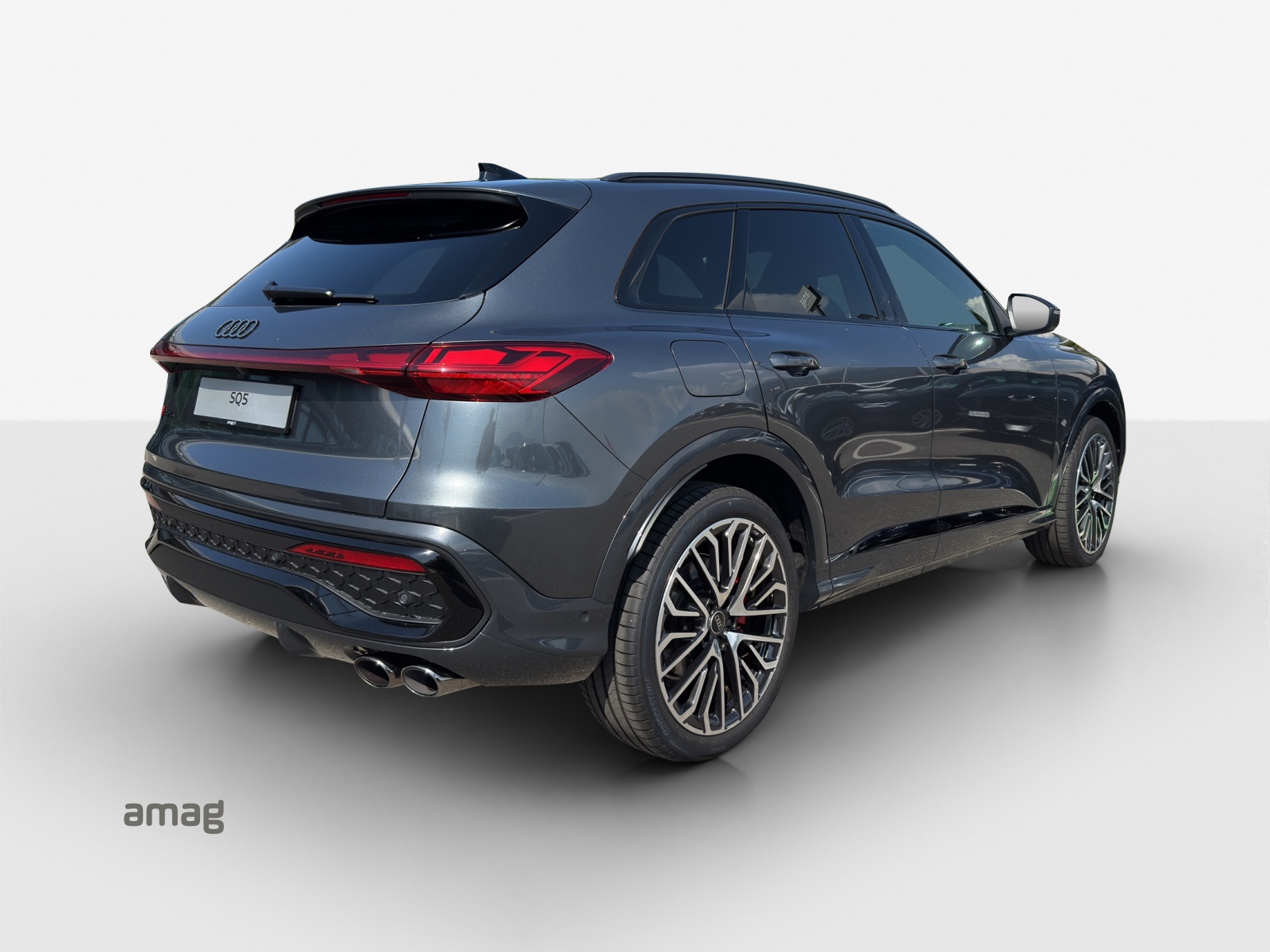 AUDI SQ5 TFSI quattro S-tronic-image-4