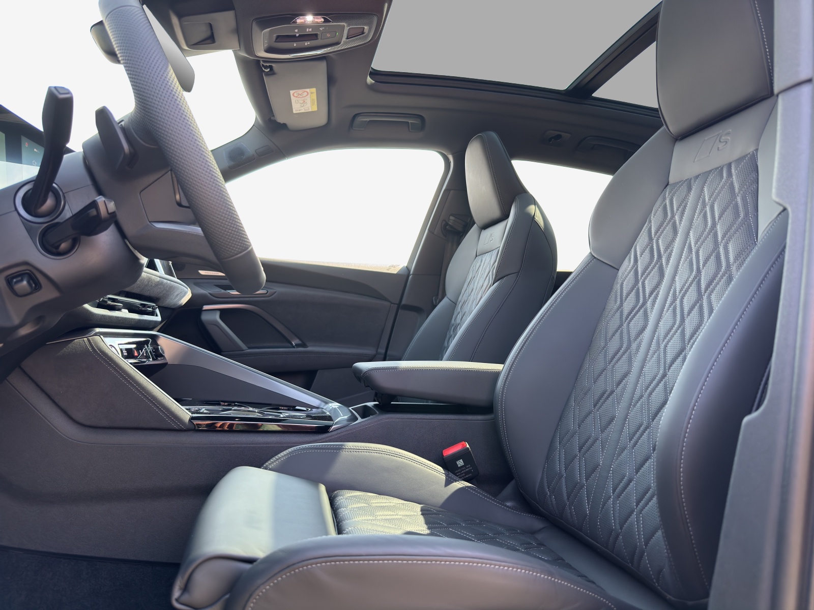 AUDI SQ5 TFSI quattro S-tronic-image-7