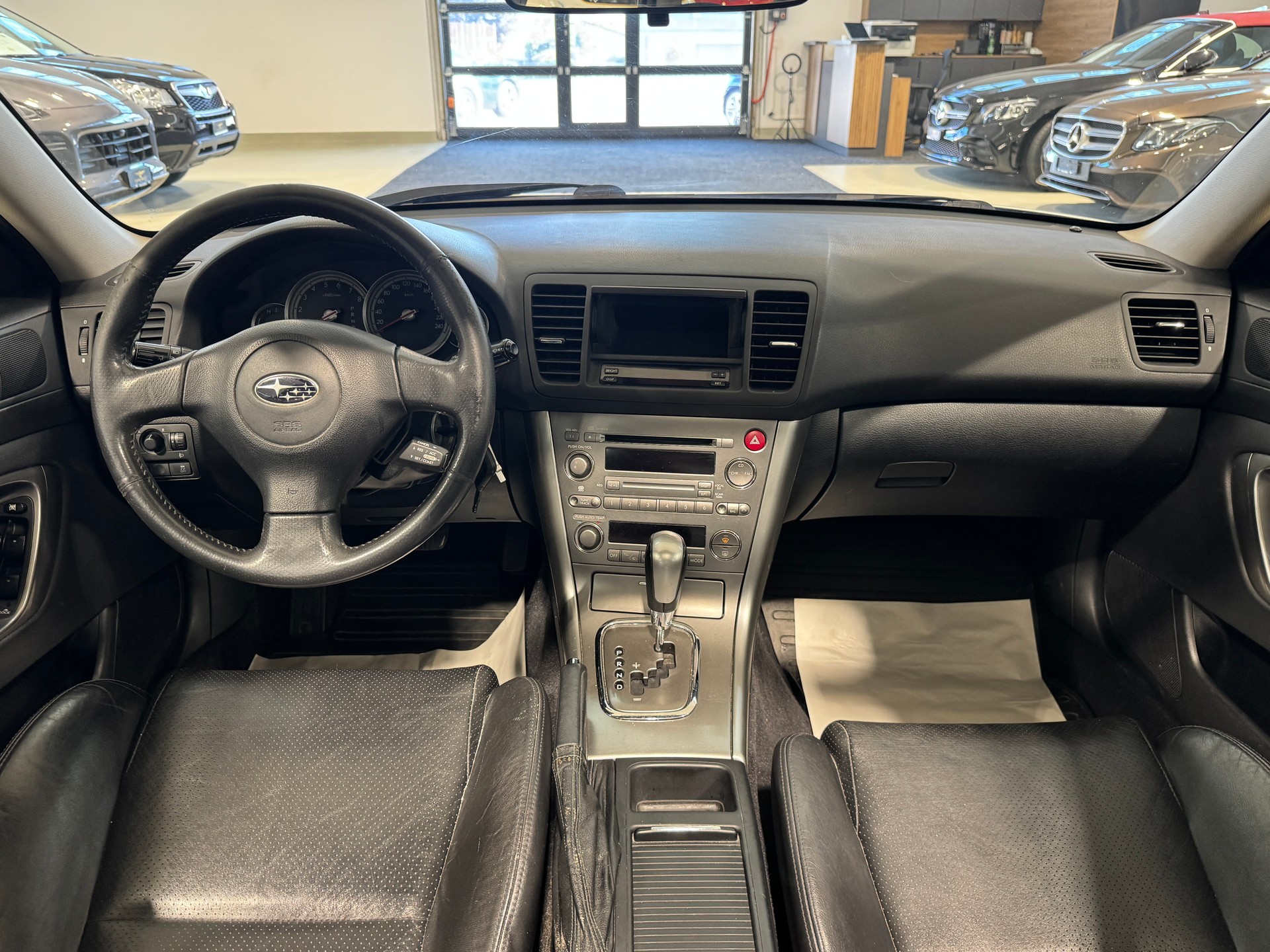 SUBARU Legacy 2.5i AWD Limited Automatic-image-9