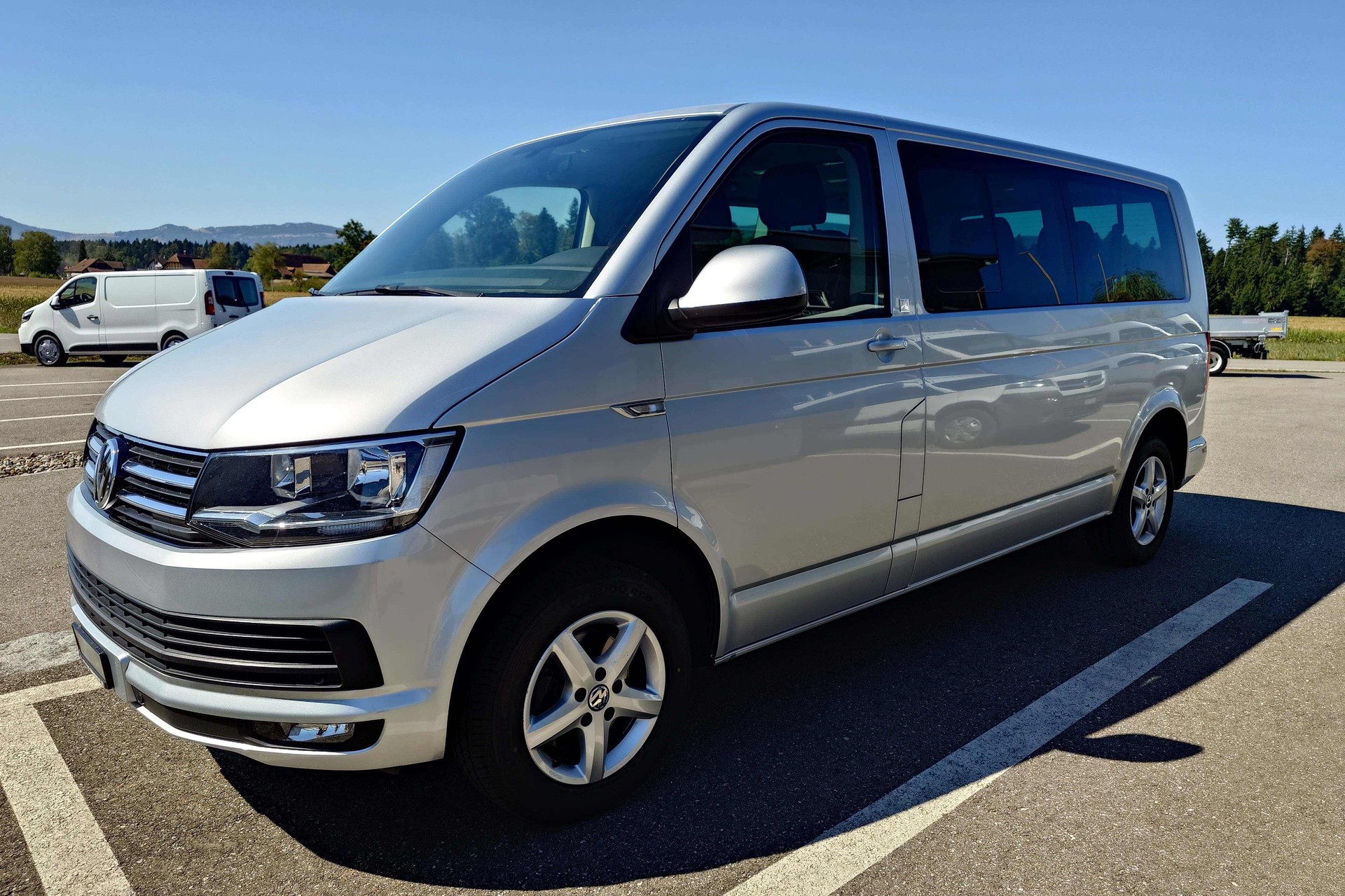 VW T6 Caravelle 3000 2.0 TDI 150-image-2