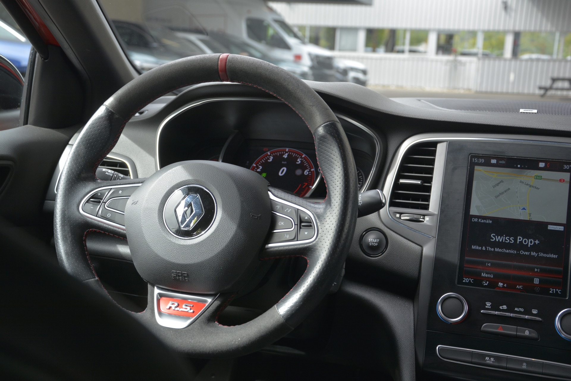 RENAULT Megane Sport 1.8 T Trophy-image-6
