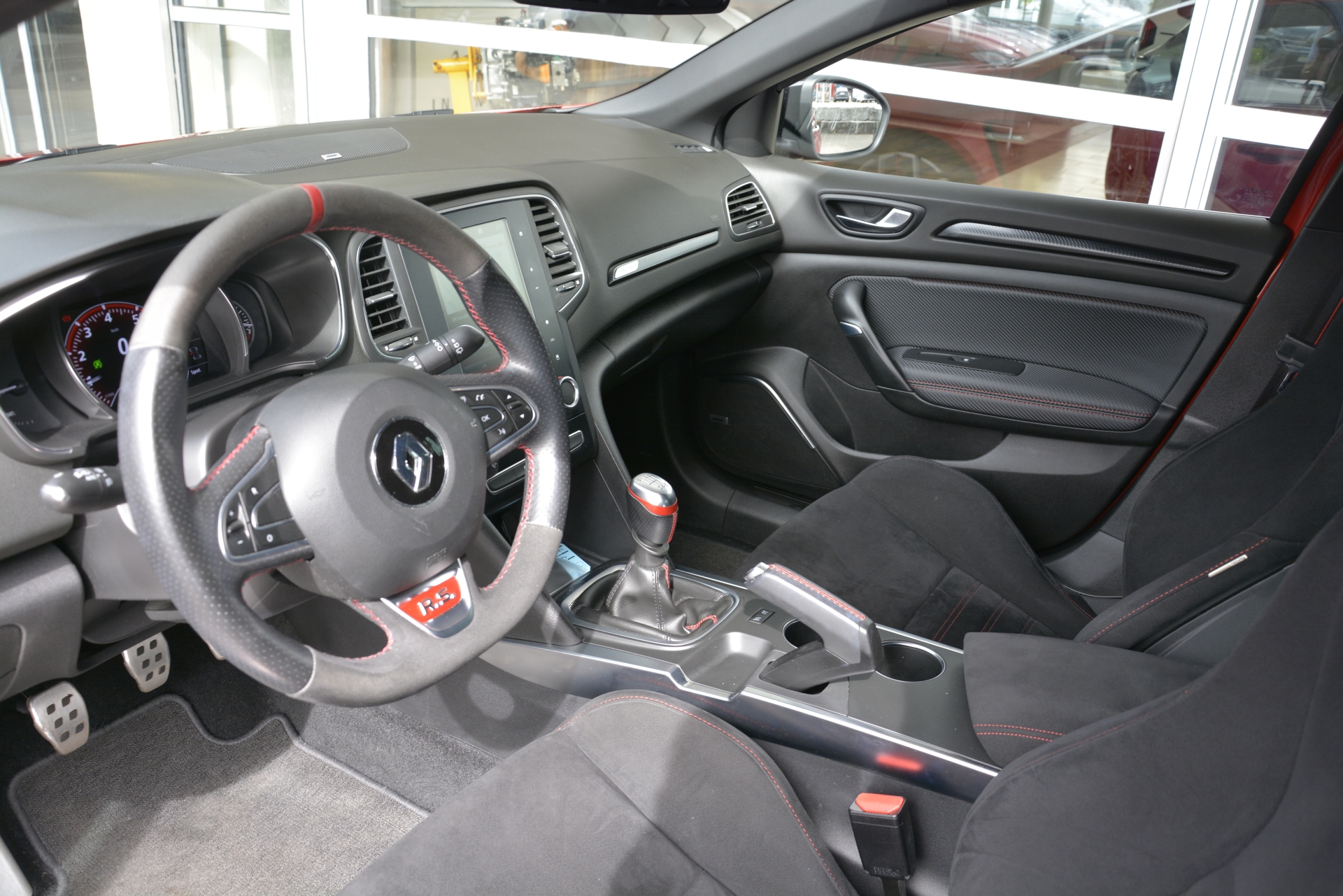 RENAULT Megane Sport 1.8 T Trophy-image-4