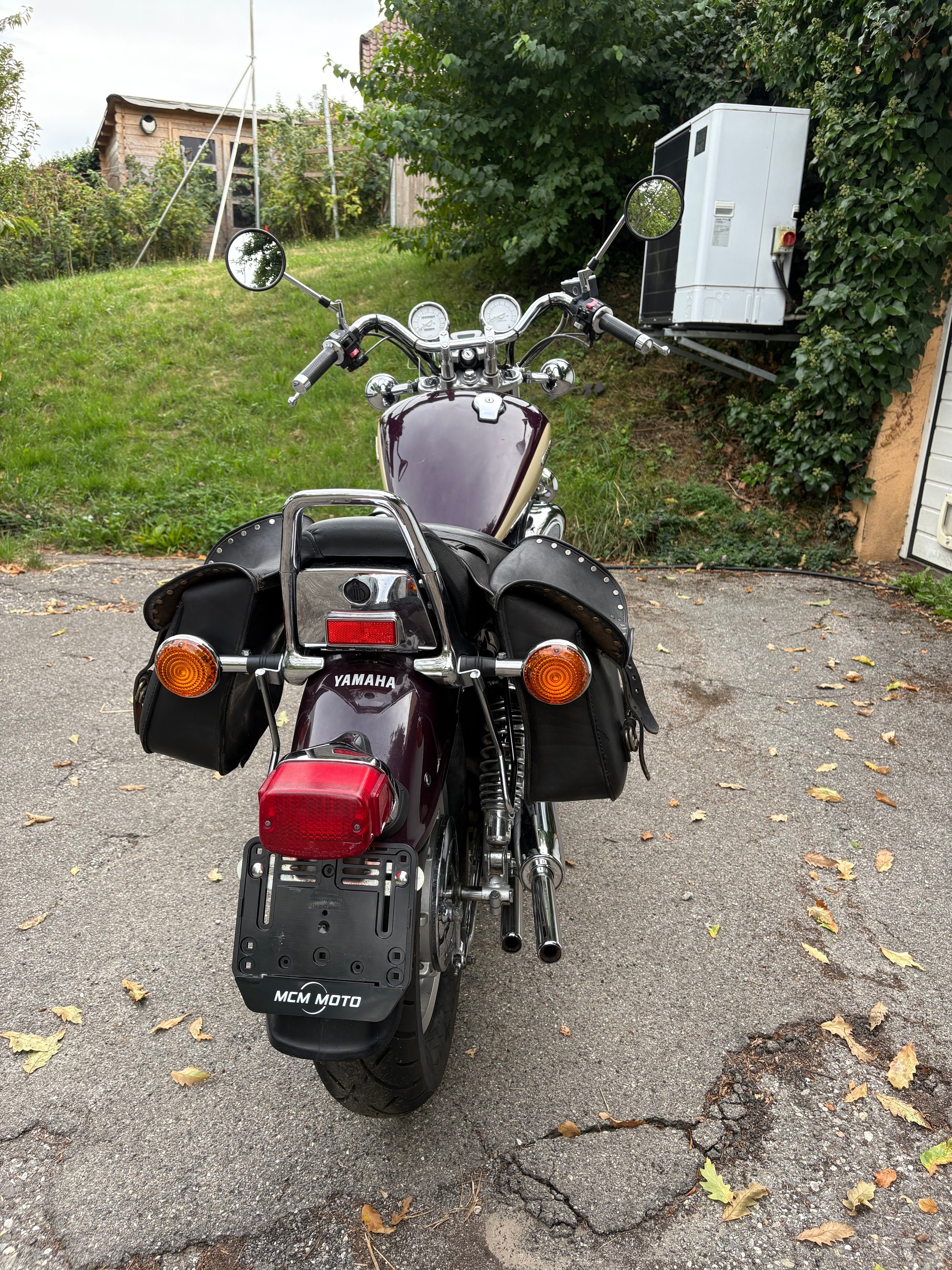 YAMAHA XV 750 Virago-image-2