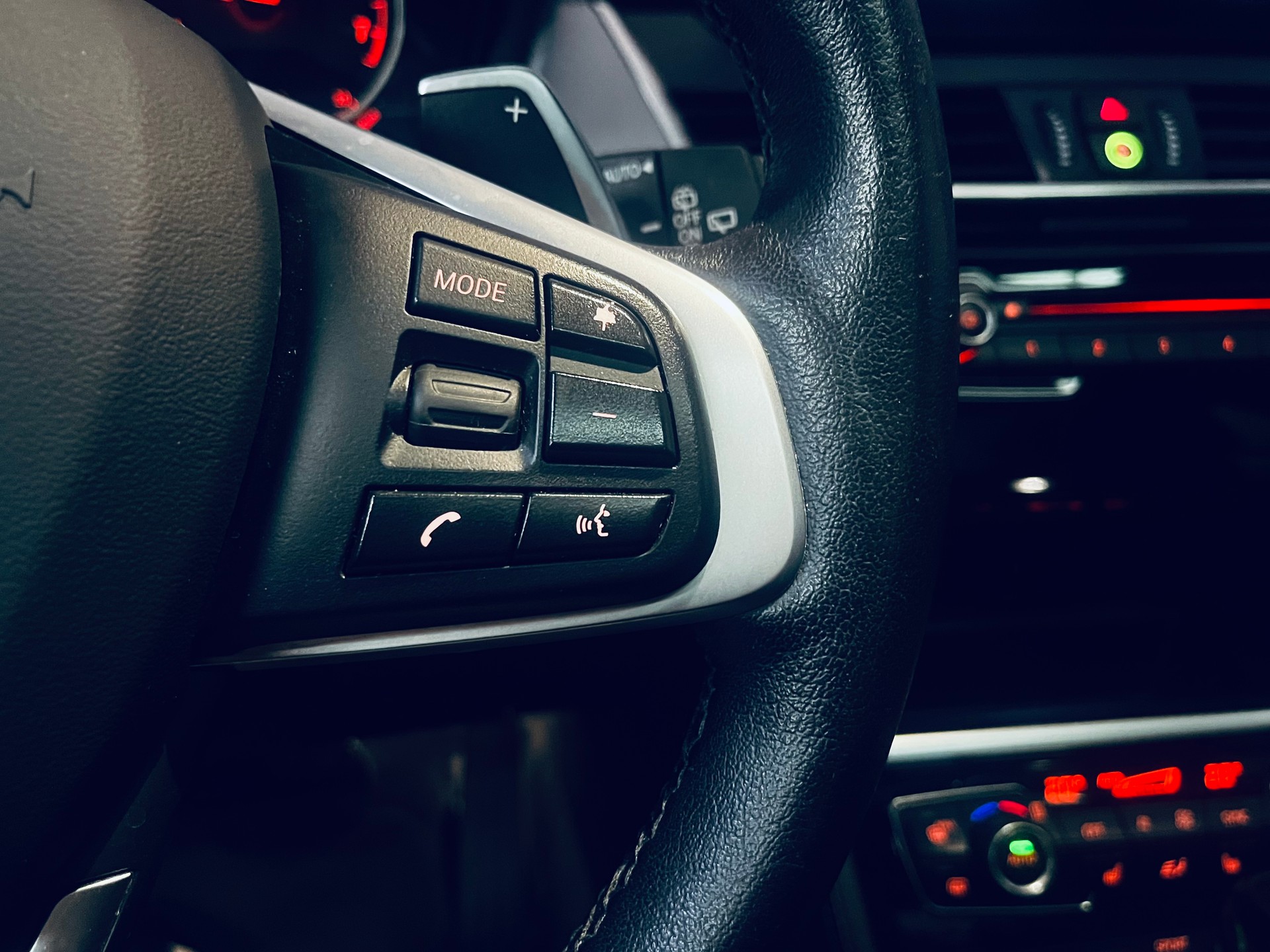 BMW 225i Active Tourer Sport Line Steptronic-image-24