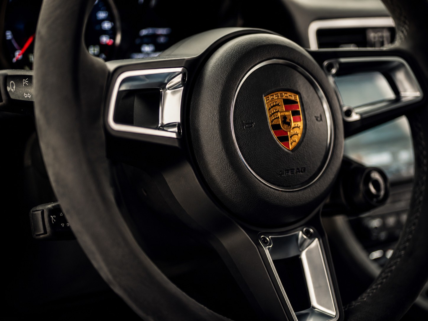 PORSCHE 911 Carrera T-image-4