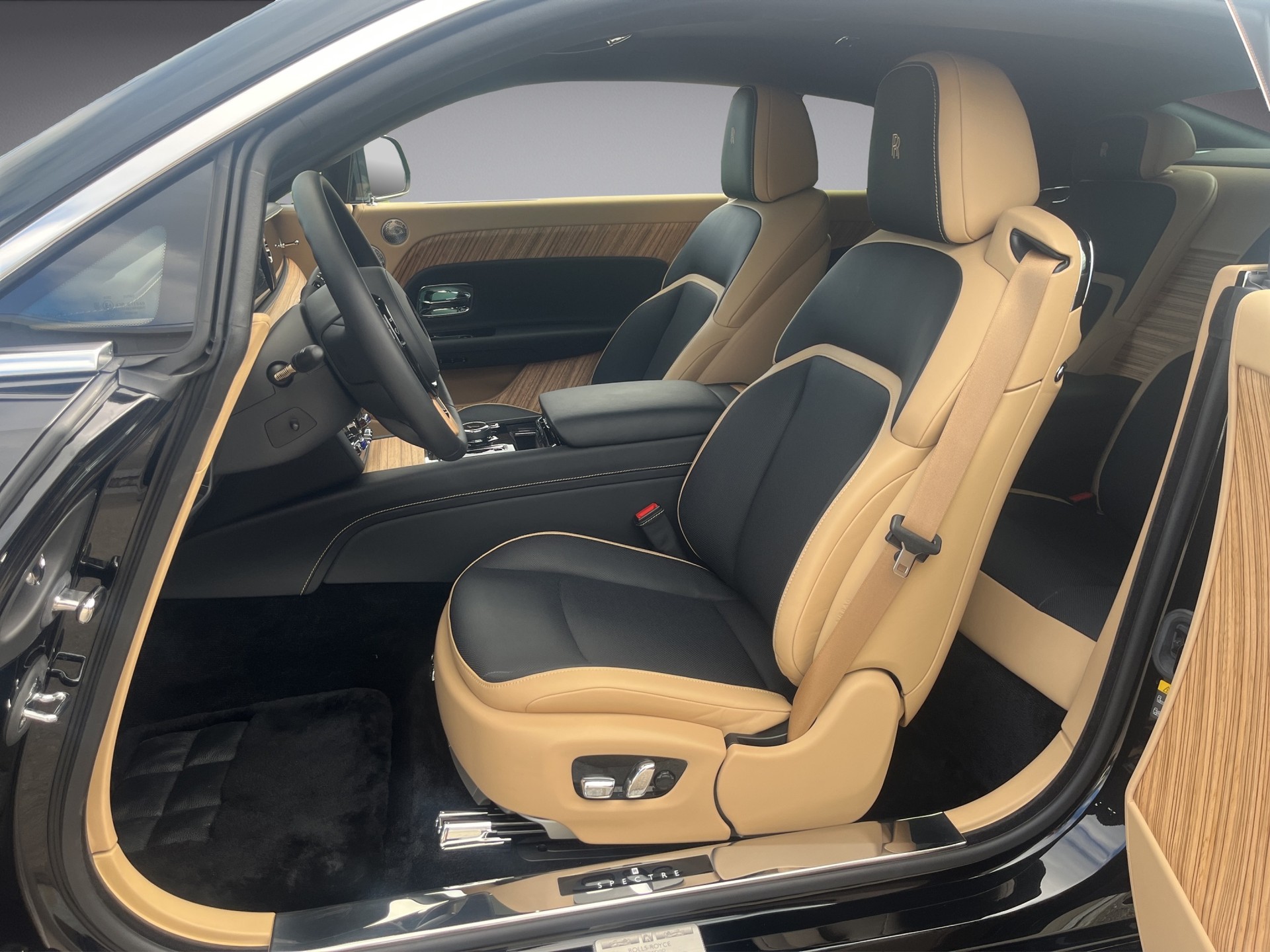 ROLLS-ROYCE Spectre 102kWh, *CH Auslieferung, sofort Verfügbar*-image-8