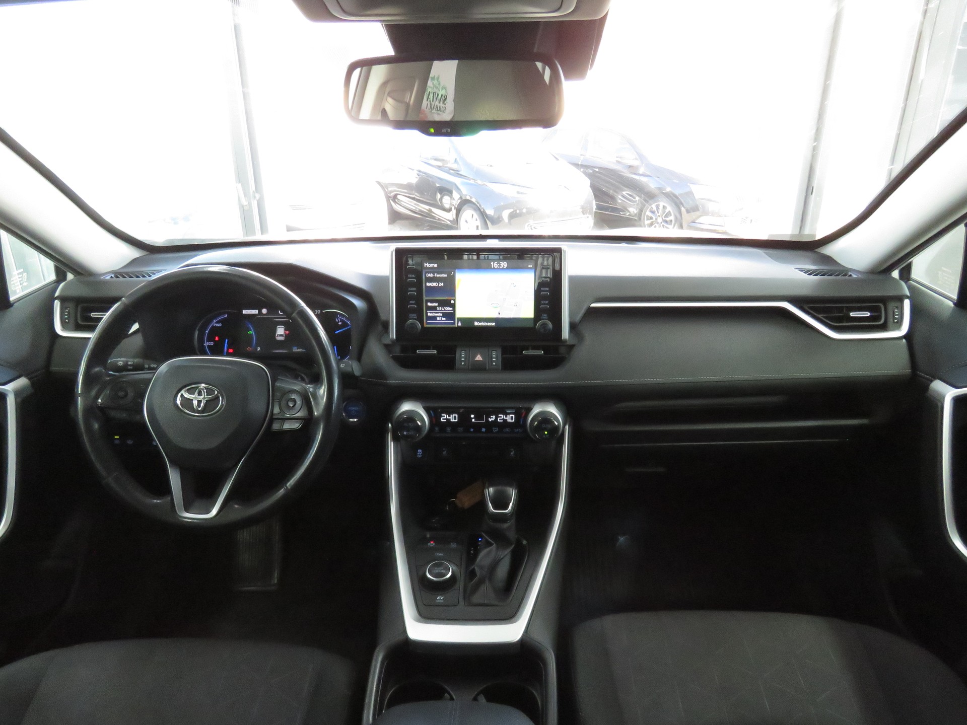 TOYOTA RAV-4 2.5 HSD Trend e-CVT 4WD Automat, Fixpreis !!!-image-12