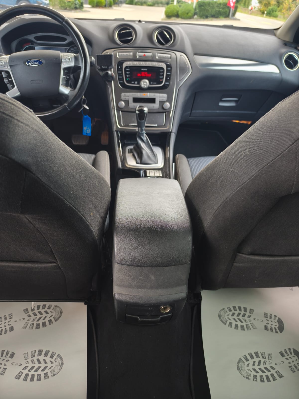 FORD Mondeo 2.0 TDCi 16V Titanium Executive Automatic-image-17