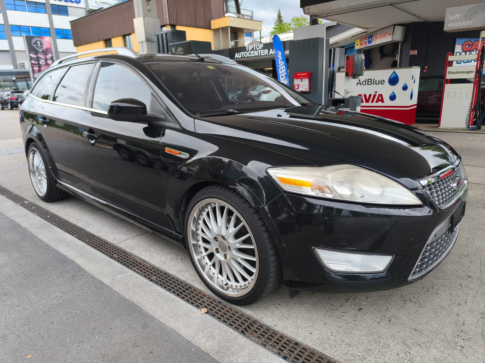 FORD Mondeo 2.0 TDCi 16V Titanium Executive Automatic-showroom-element-1
