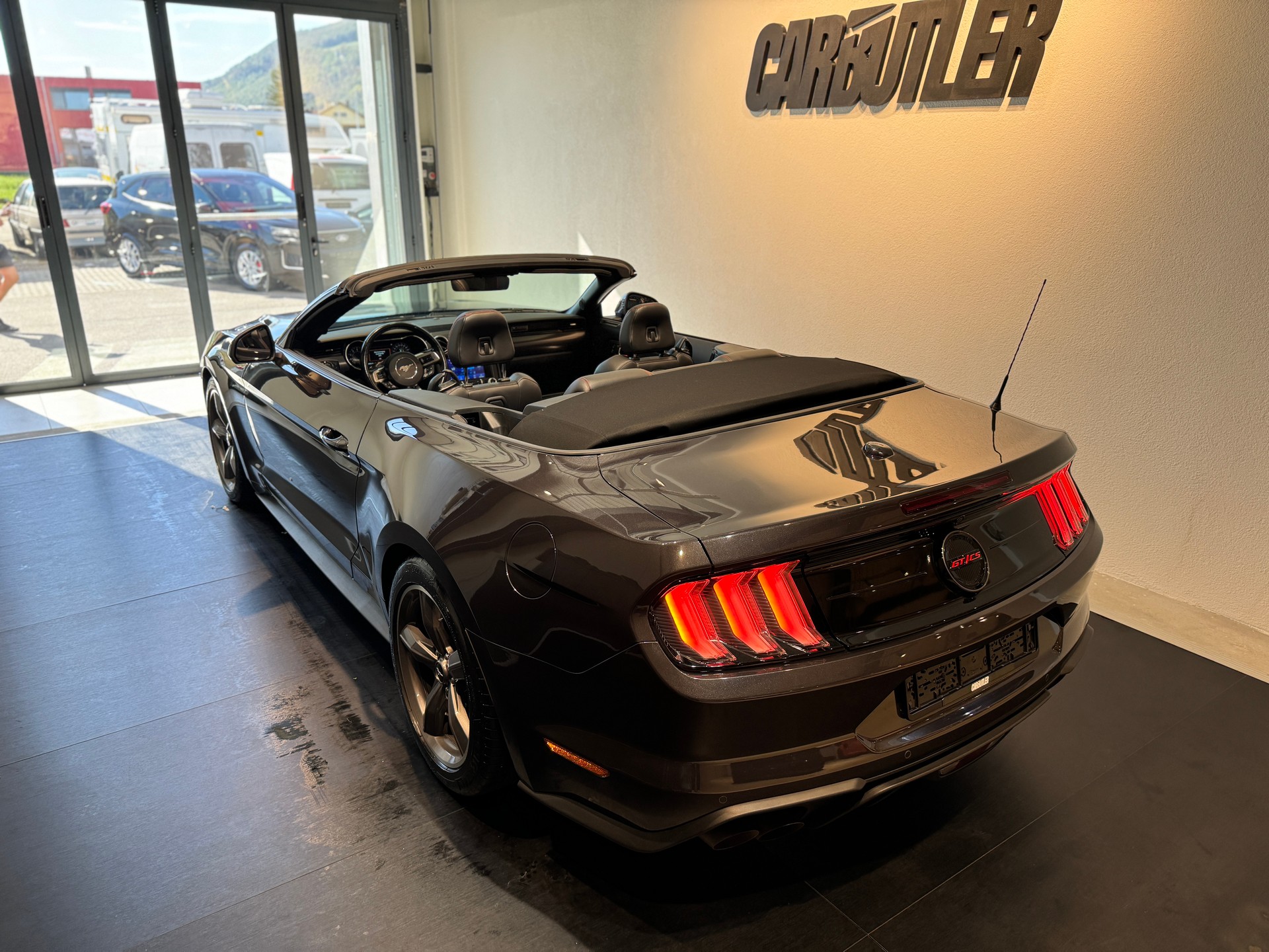 FORD Mustang Convertible 5.0 V8 GT California Special Automat 🚀 GT/CS DARK MATTER GREY - SONDER-EDITION 499.- / Monat GRATIS SERVICE-image-9
