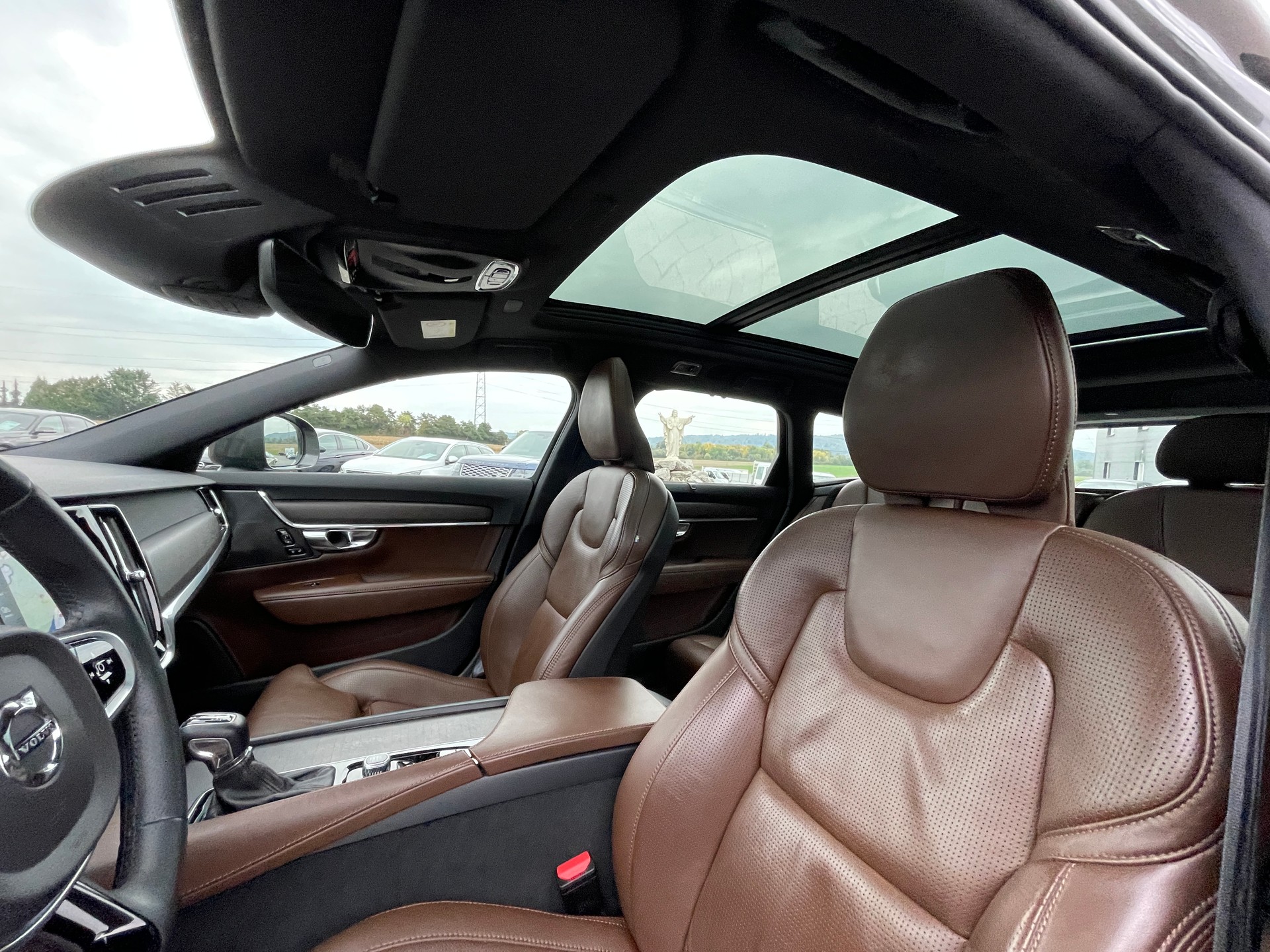 VOLVO V90 Cross Country T5 AWD Geartronic-image-12