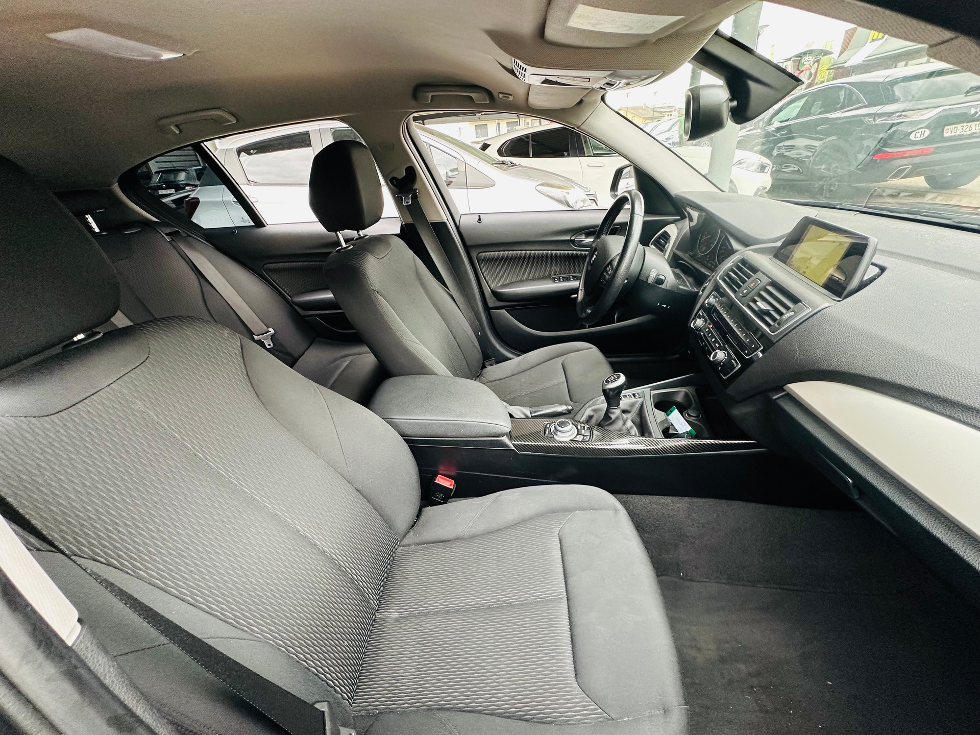 BMW 116i Business-image-10