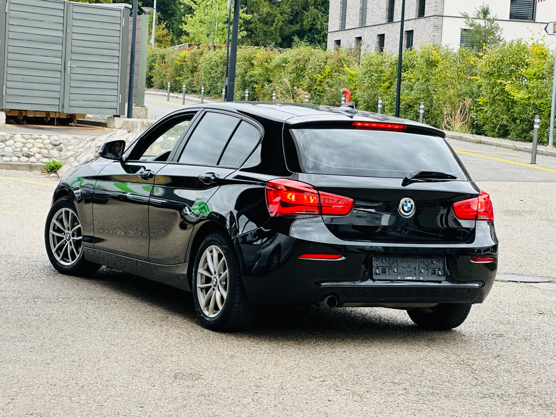 BMW 116i Business-image-8