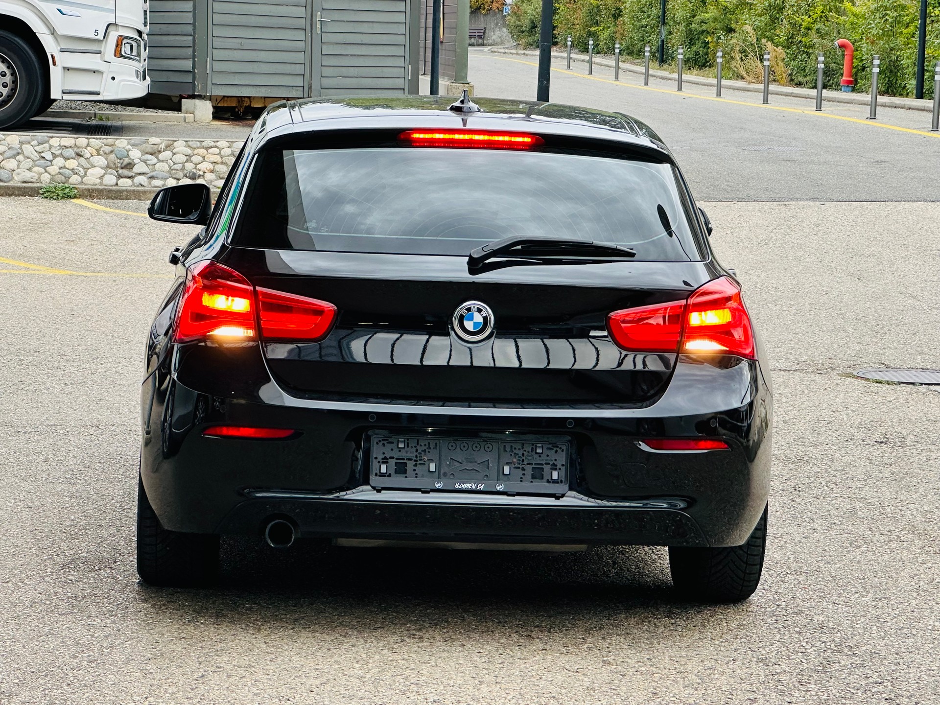 BMW 116i Business-image-7