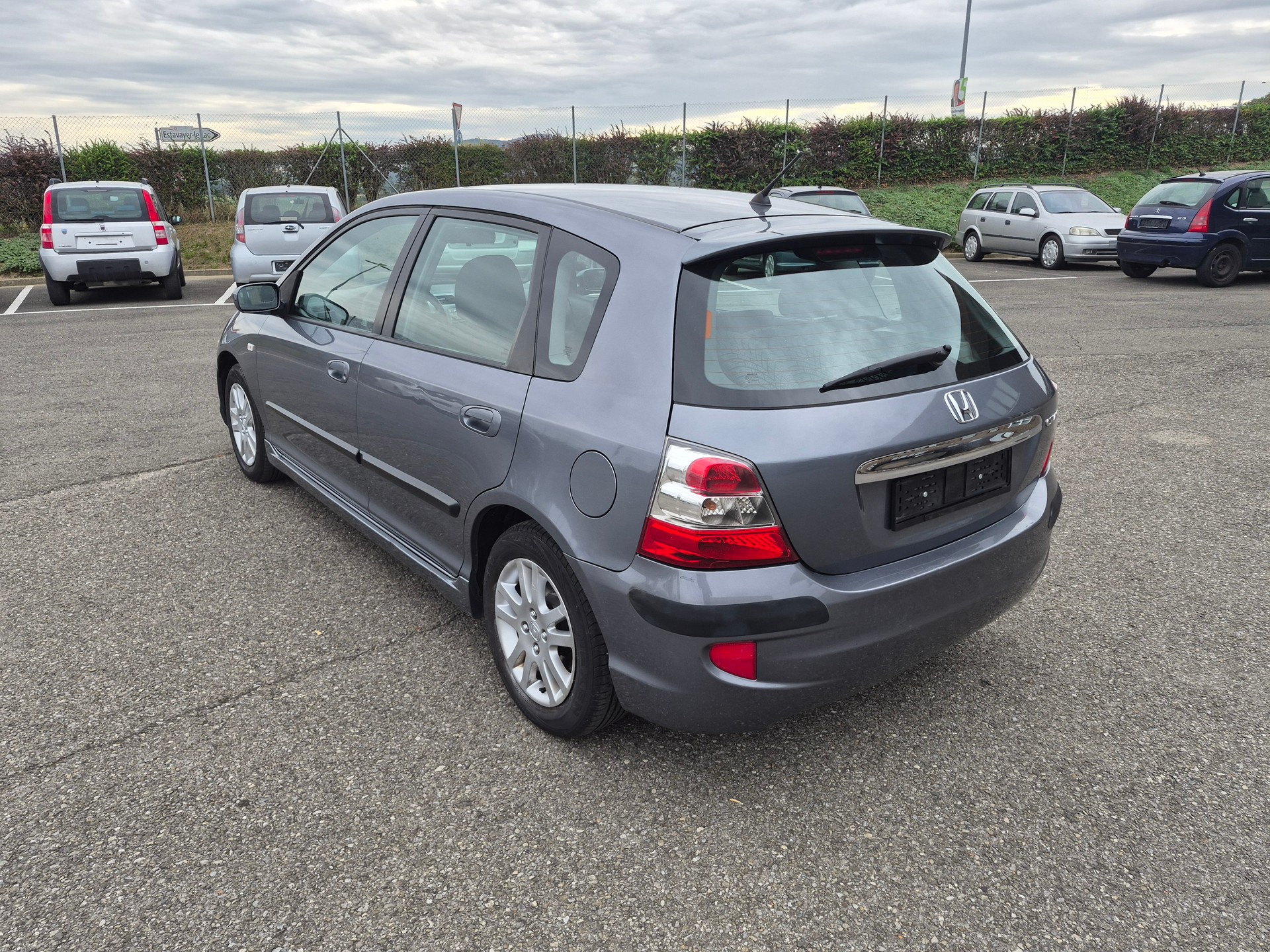 HONDA Civic 1.6i LS-image-4