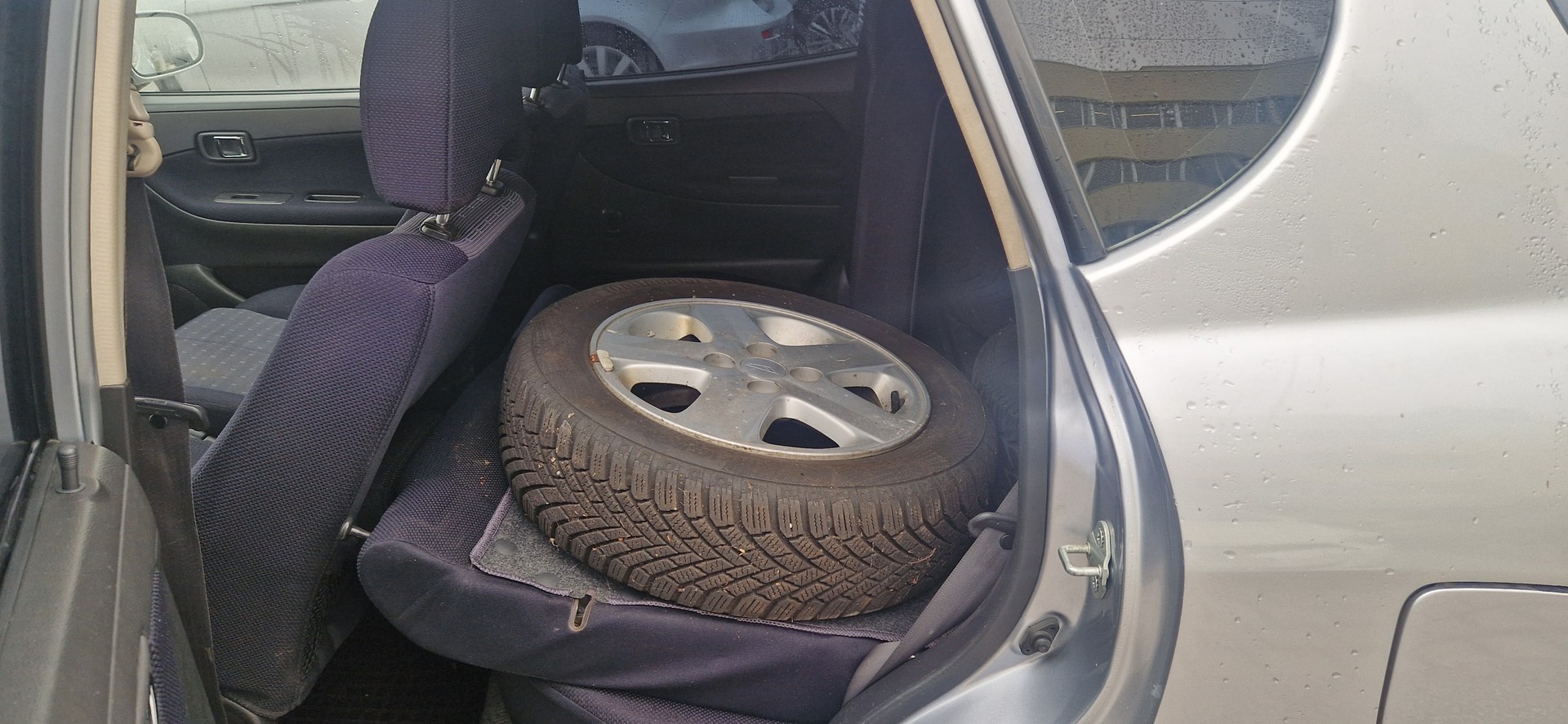 DAIHATSU Sirion 1.3 4x4 V-Line-image-8