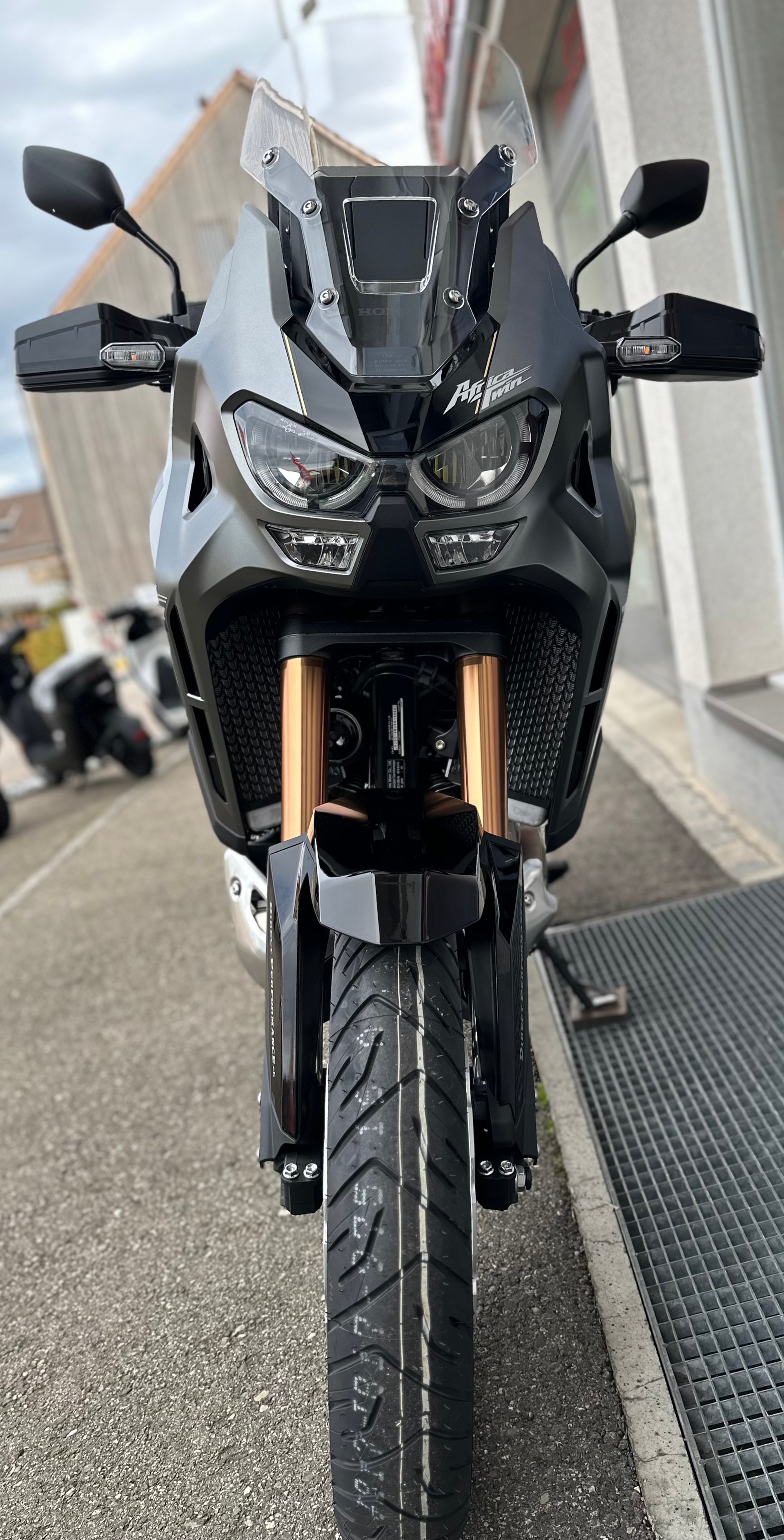 HONDA CRF 1100L Africa Twin Adv. Sports ES - DCT-showroom-element-1