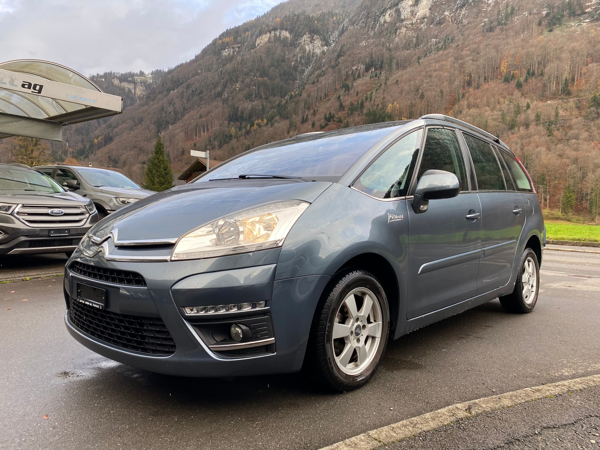 CITROEN C4 Grand Picasso 1.6 HDI 16V Swiss Style-image-1