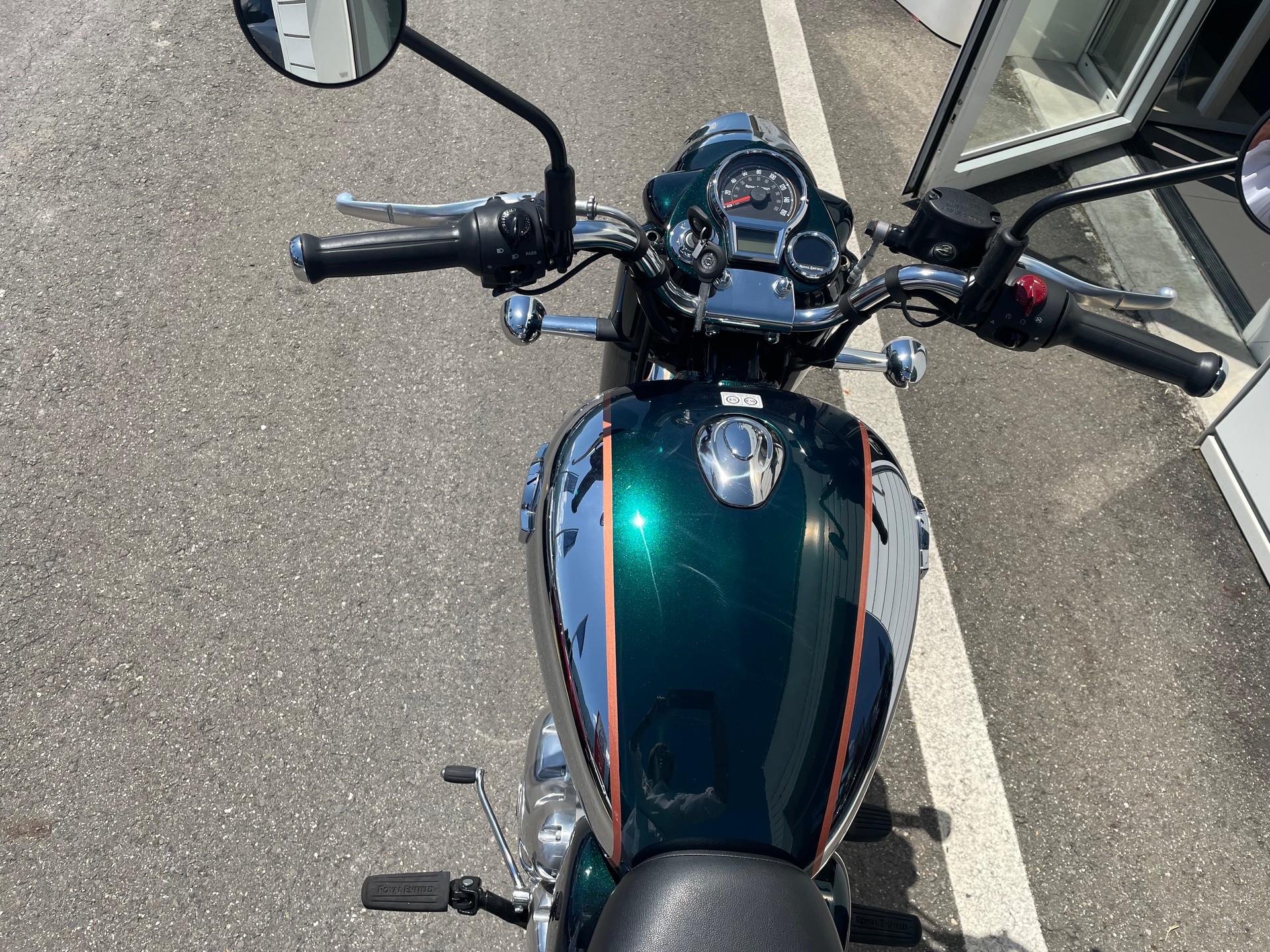 ROYAL ENFIELD Classic 350 Chrome-image-10