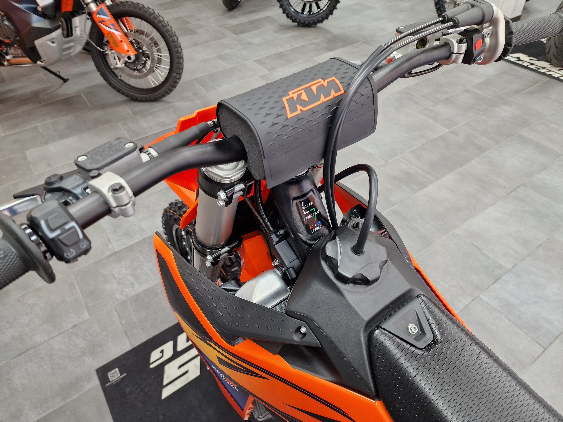 KTM 250 SX-F-image-12