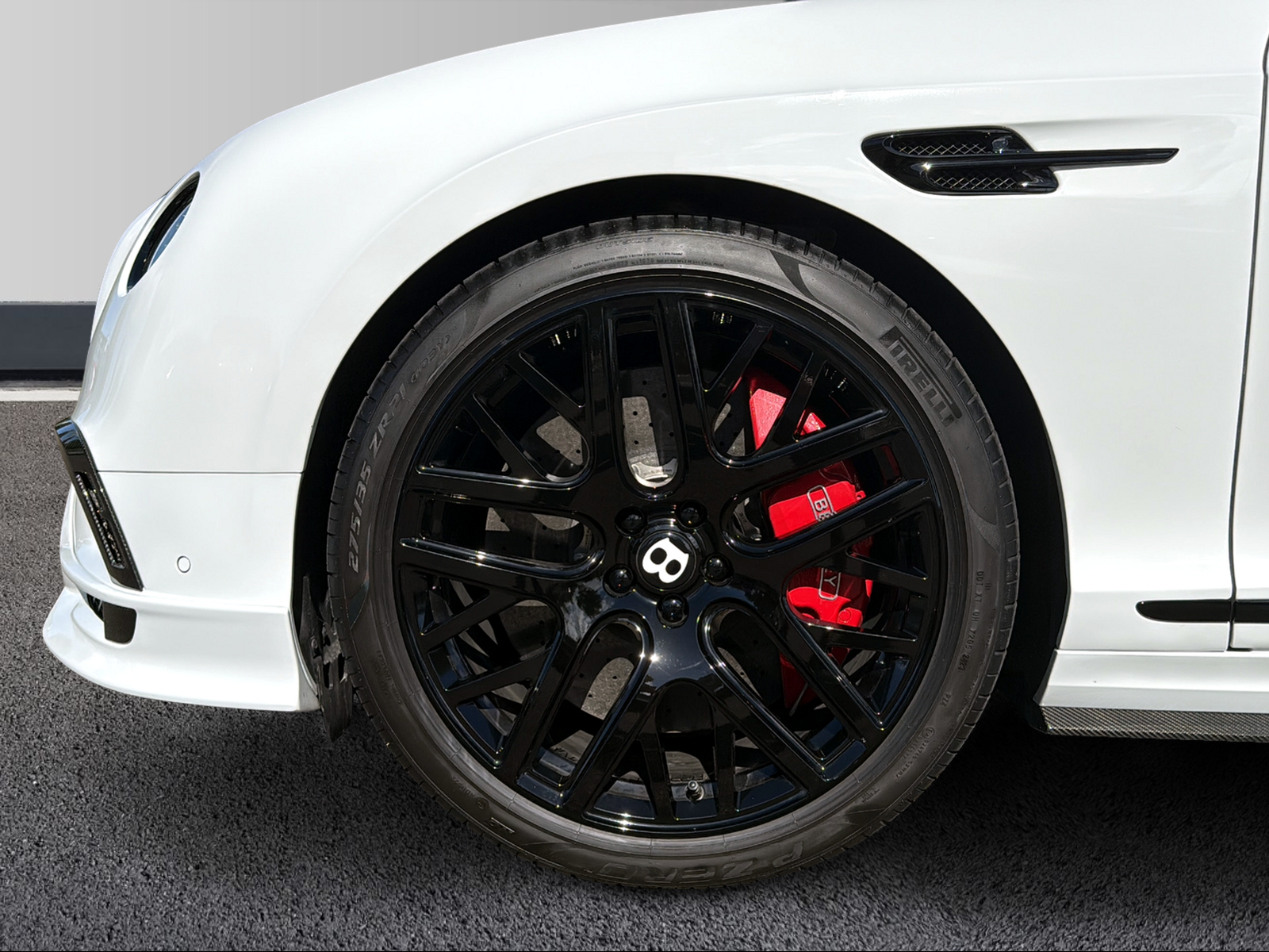BENTLEY Continental Supersports 6.0 W12-image-11