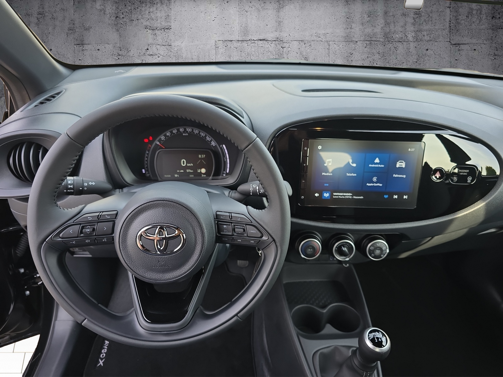 TOYOTA Aygo X 1.0 VVT-i Comfort-image-4