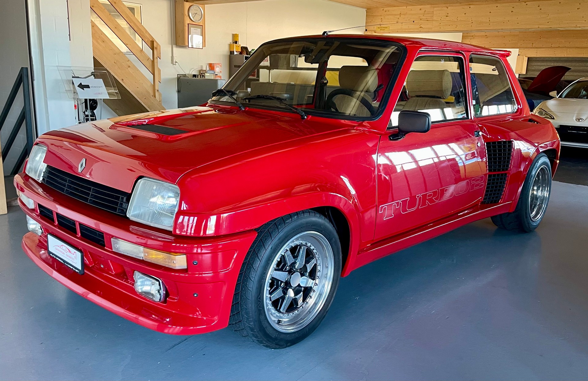 RENAULT R5 Turbo 2-image-2