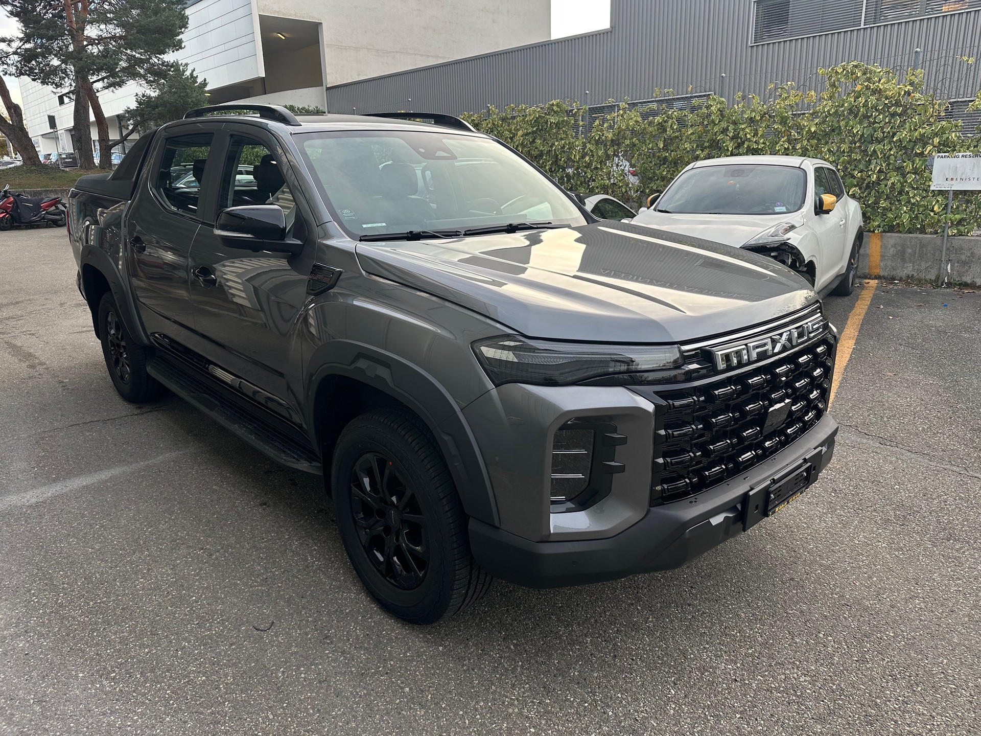 MAXUS T60 Max 2.0TDI 4x4 Automat-image-5