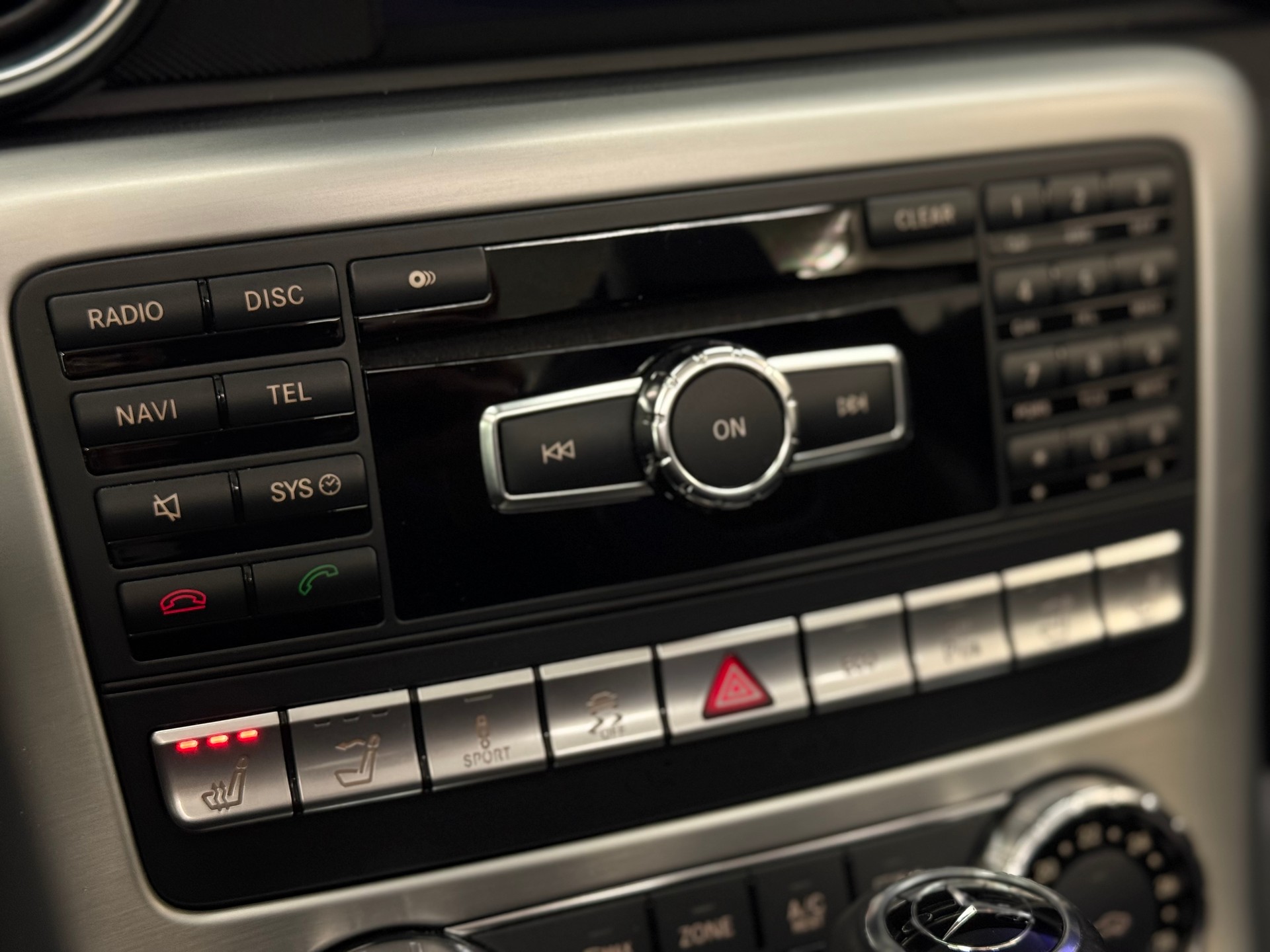 MERCEDES-BENZ SLK 350 7G-Tronic-image-16