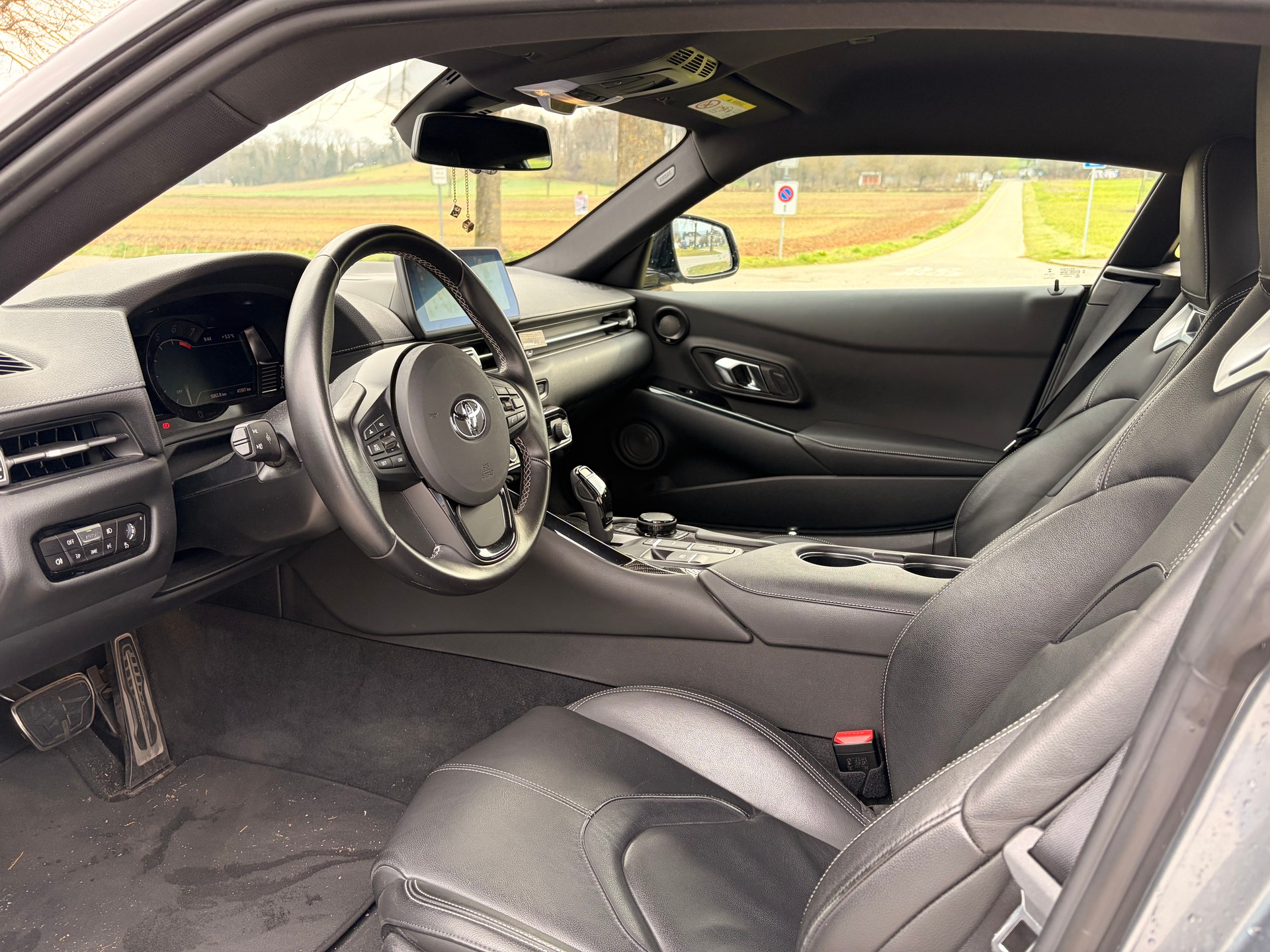 TOYOTA Supra GR 3.0i Turbo Premium Automat 8-image-4