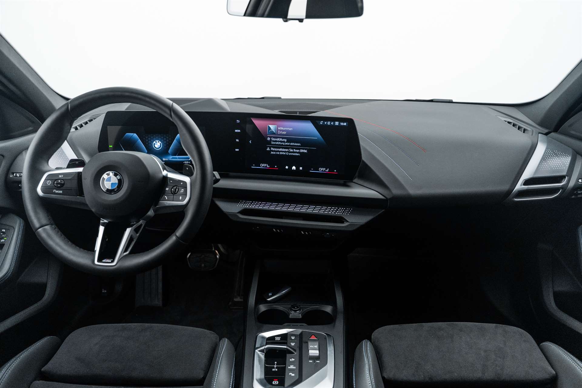 BMW 123 xDrive M Sport Steptronic-image-7