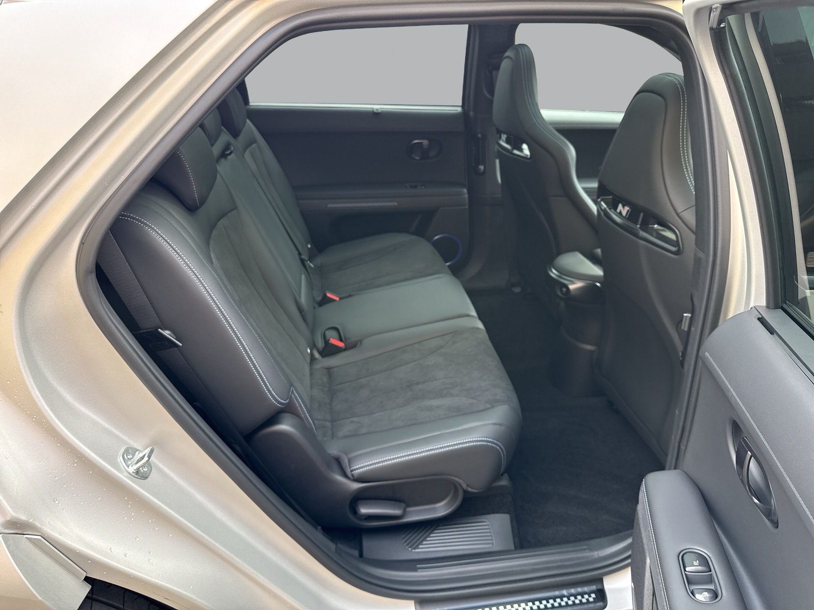 HYUNDAI Ioniq 5 N 84kWh 4WD-image-13