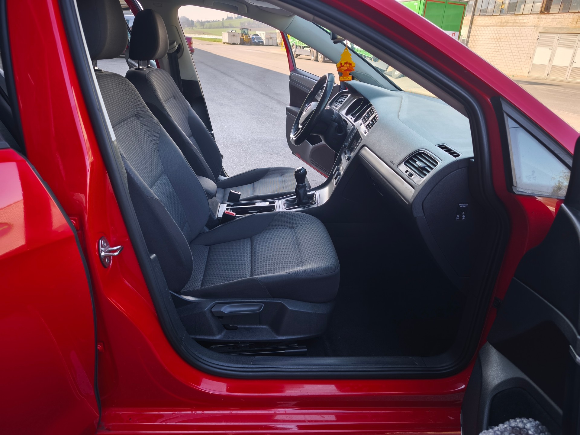 VW Golf Variant 1.6 TDI BlueMotion Comfortline-image-6
