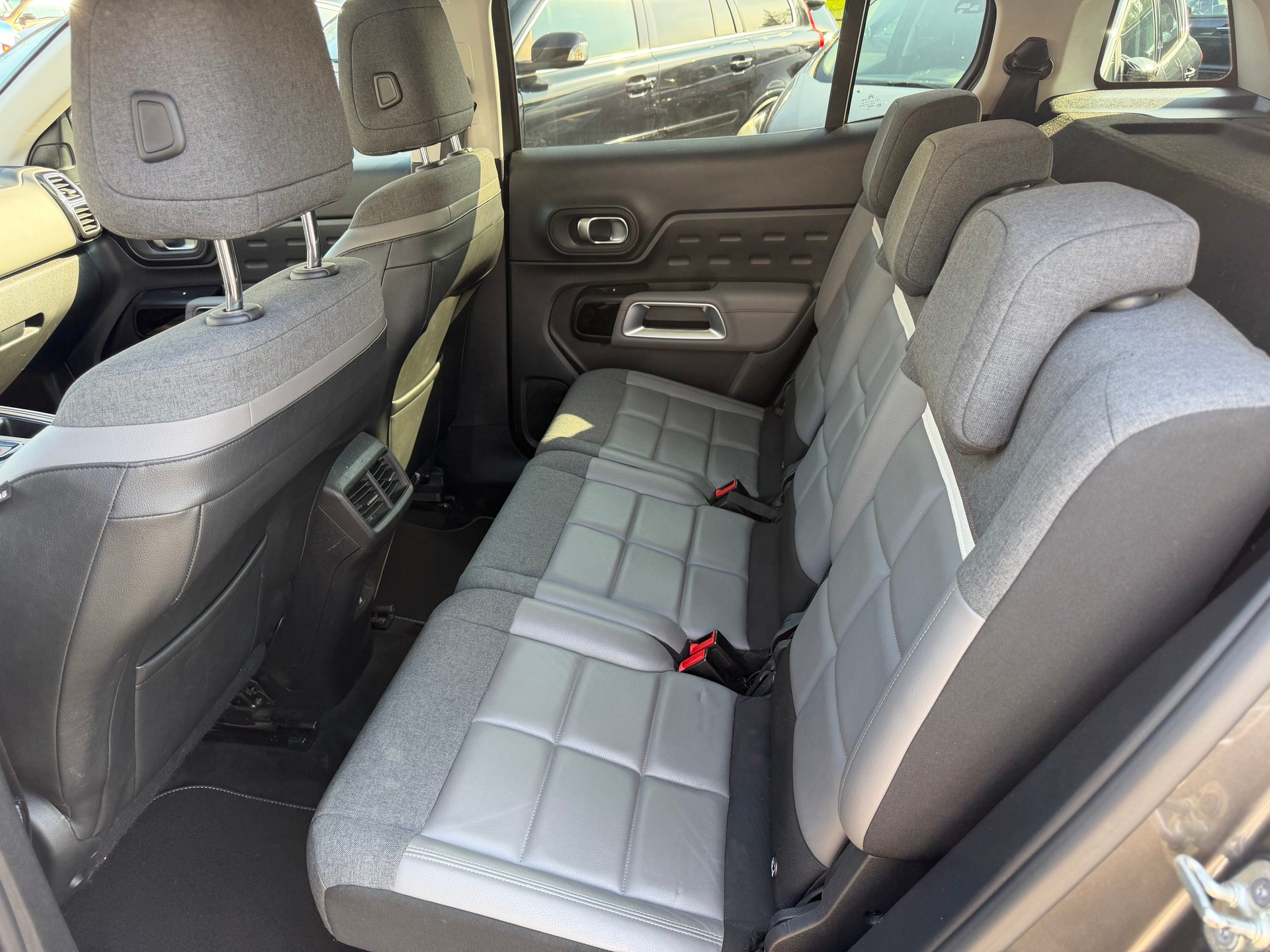 CITROEN C5 Aircross 2.0 BlueHD Shine EAT8-image-8