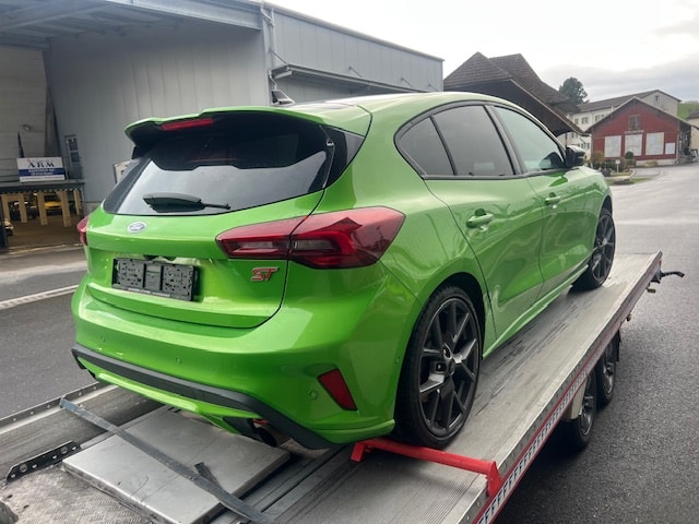 FORD FOCUS